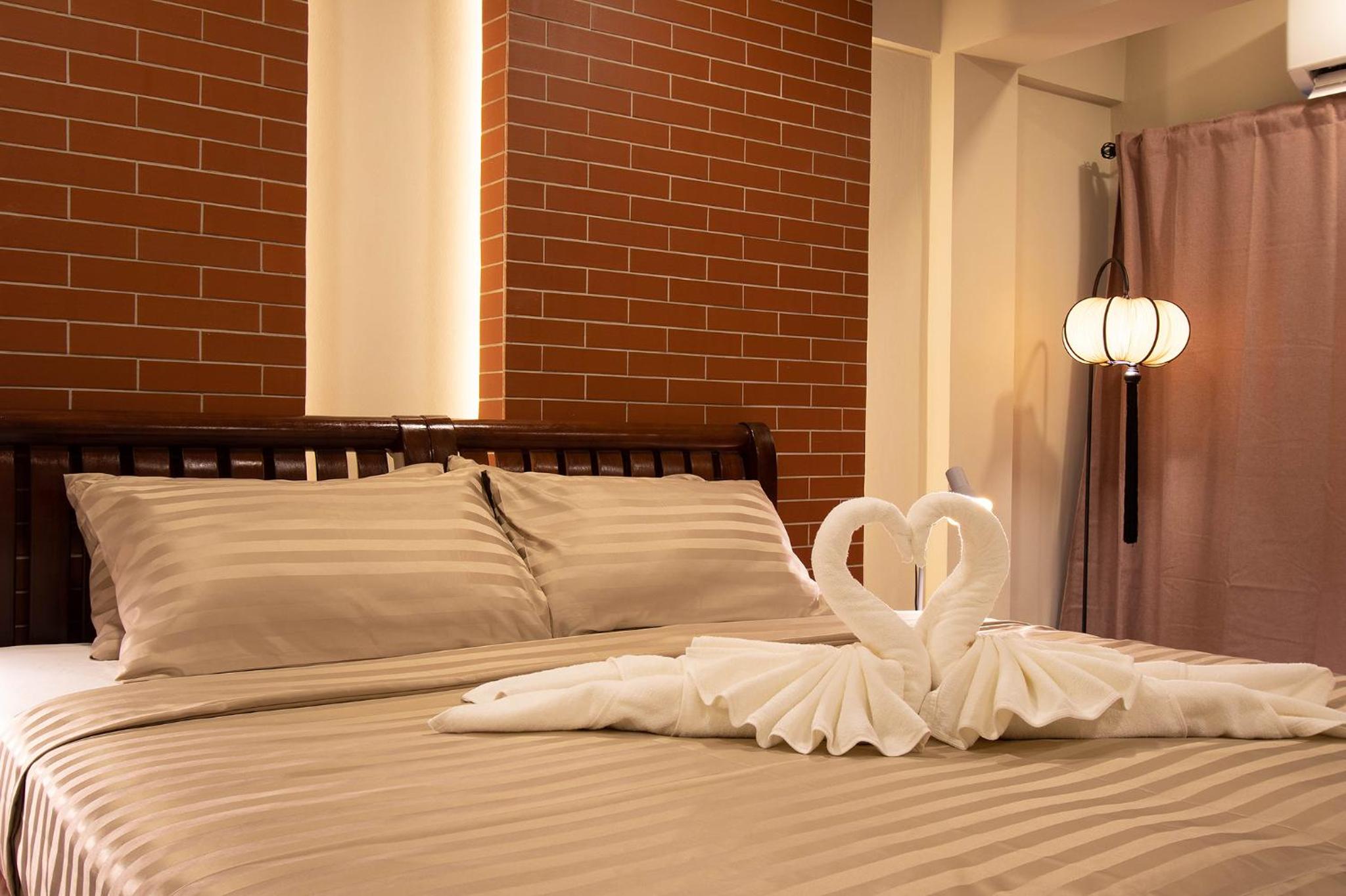 Standard Twin Room with Sea View