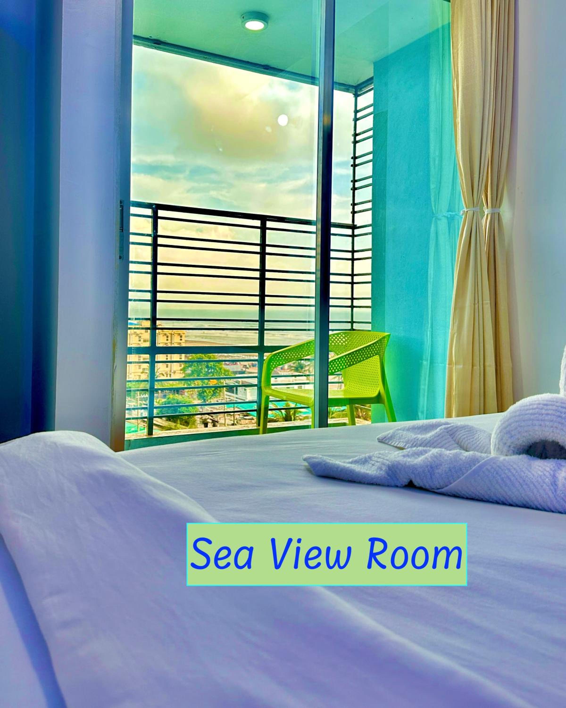 Double Room With Balcony And Sea View