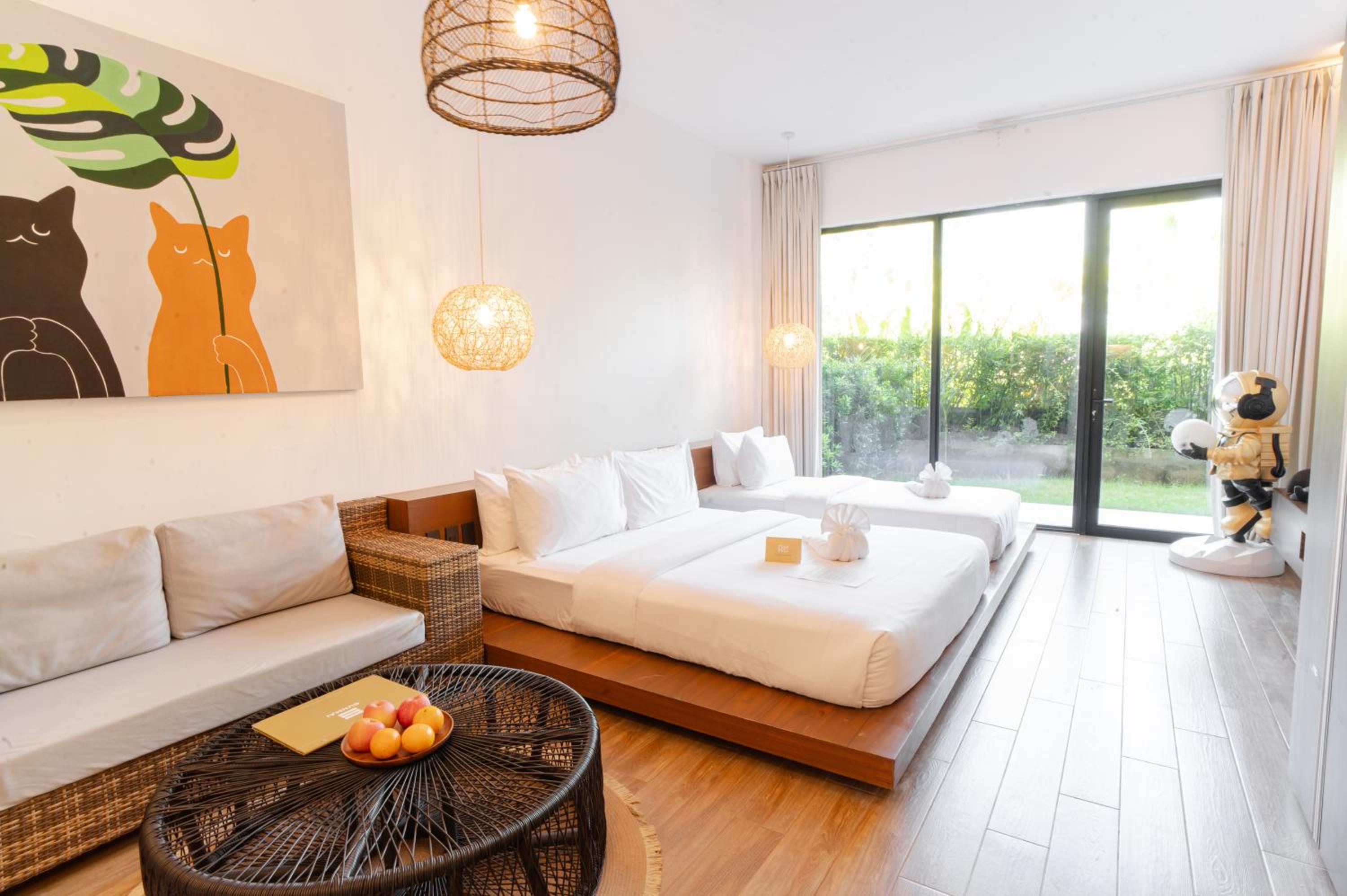Deluxe Twin Room With Garden - Photo 6