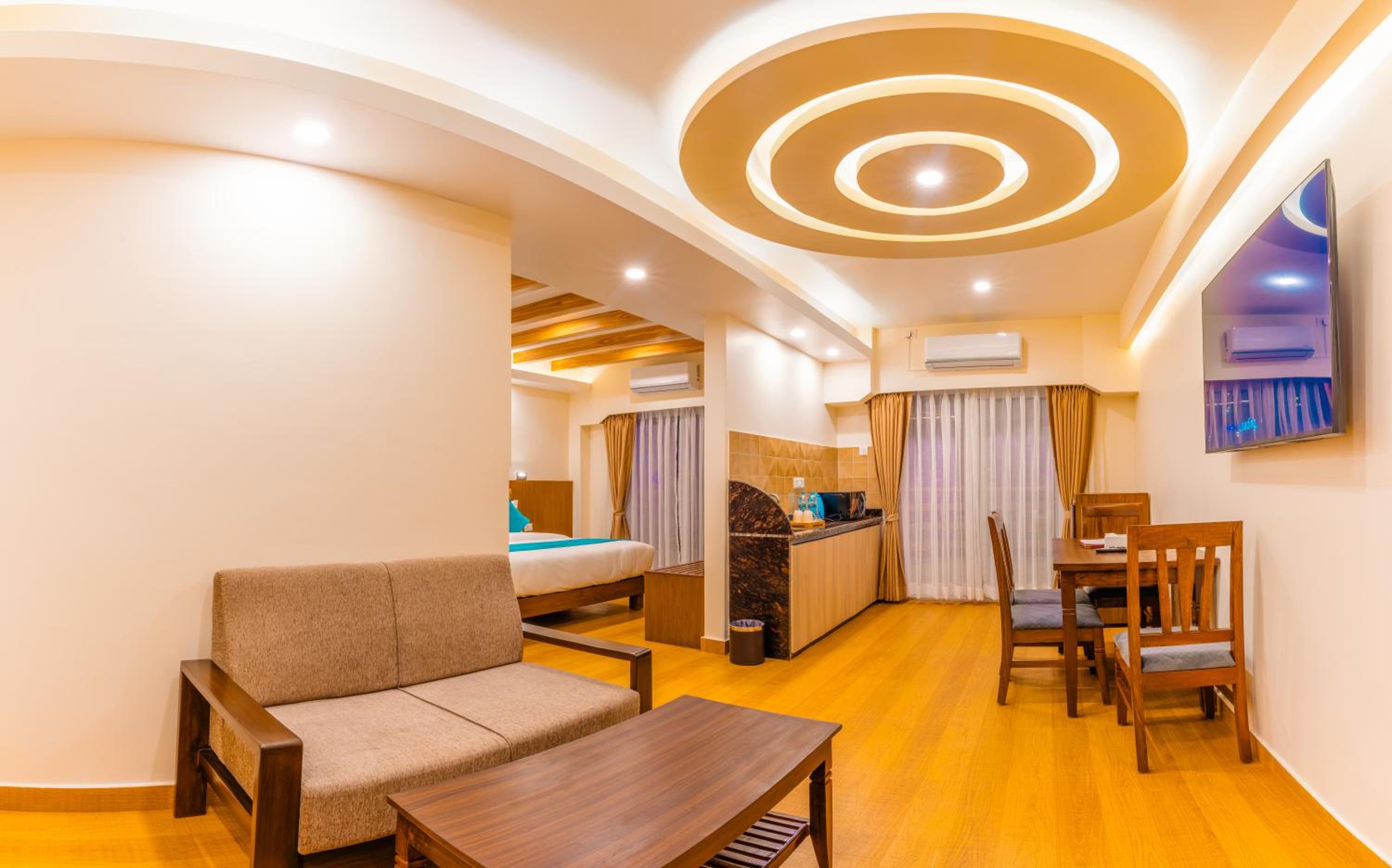 King Suite photo 1