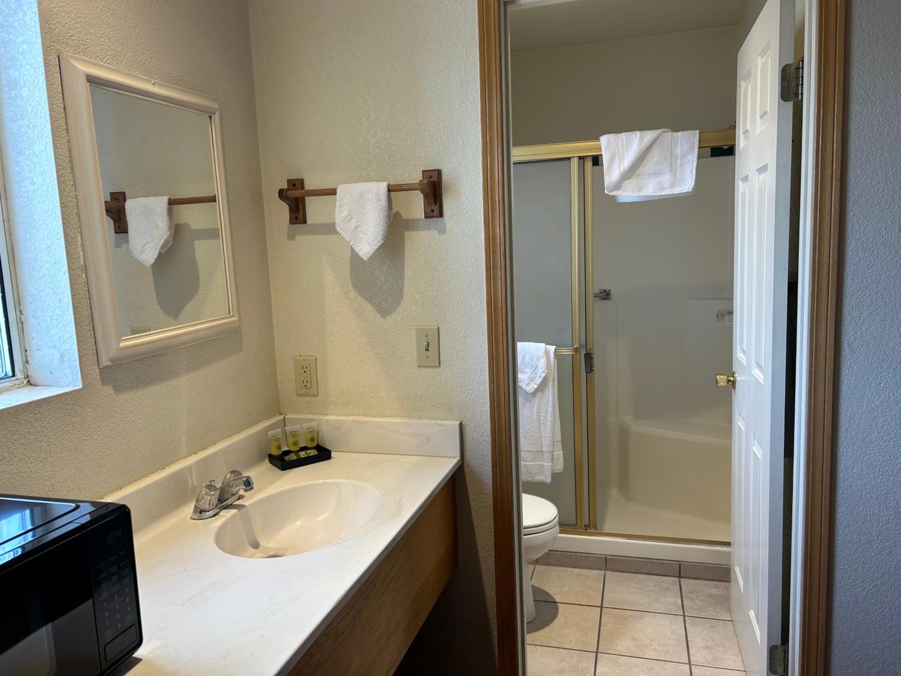 Deluxe Double Room - Photo 2