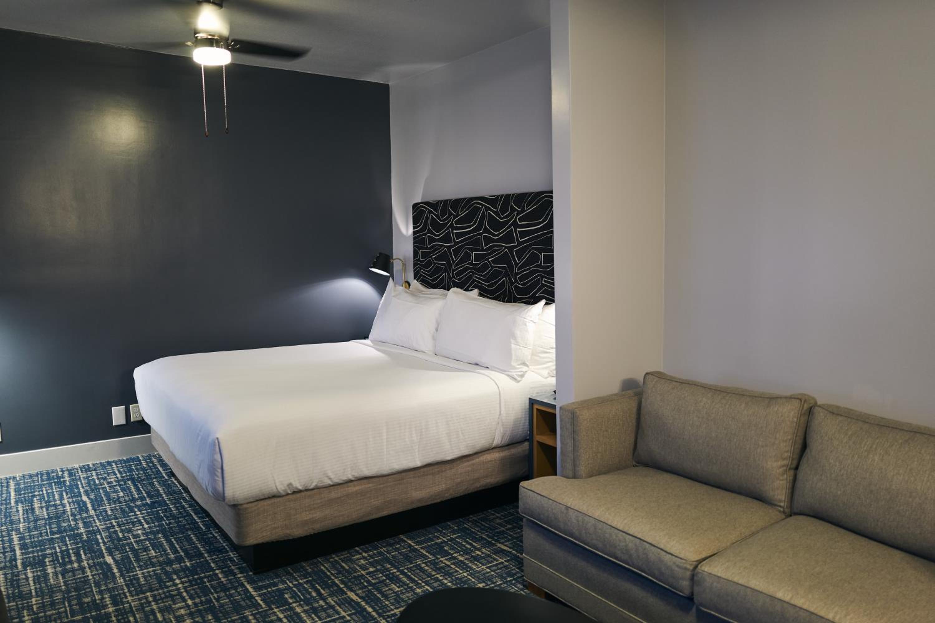 Superior King Room — the supplier's photographs — photo 4