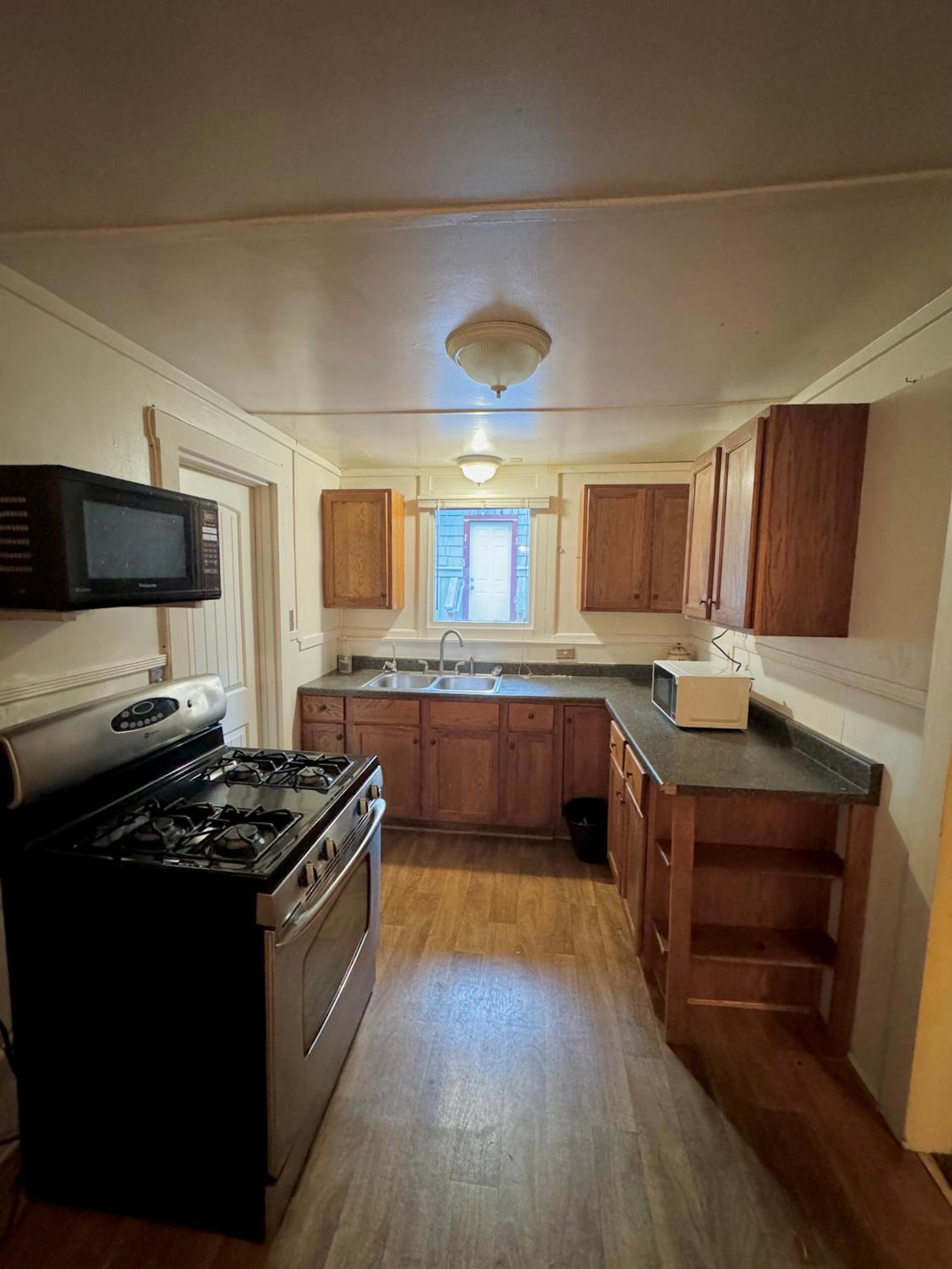 Deluxe Family Suite photo 2