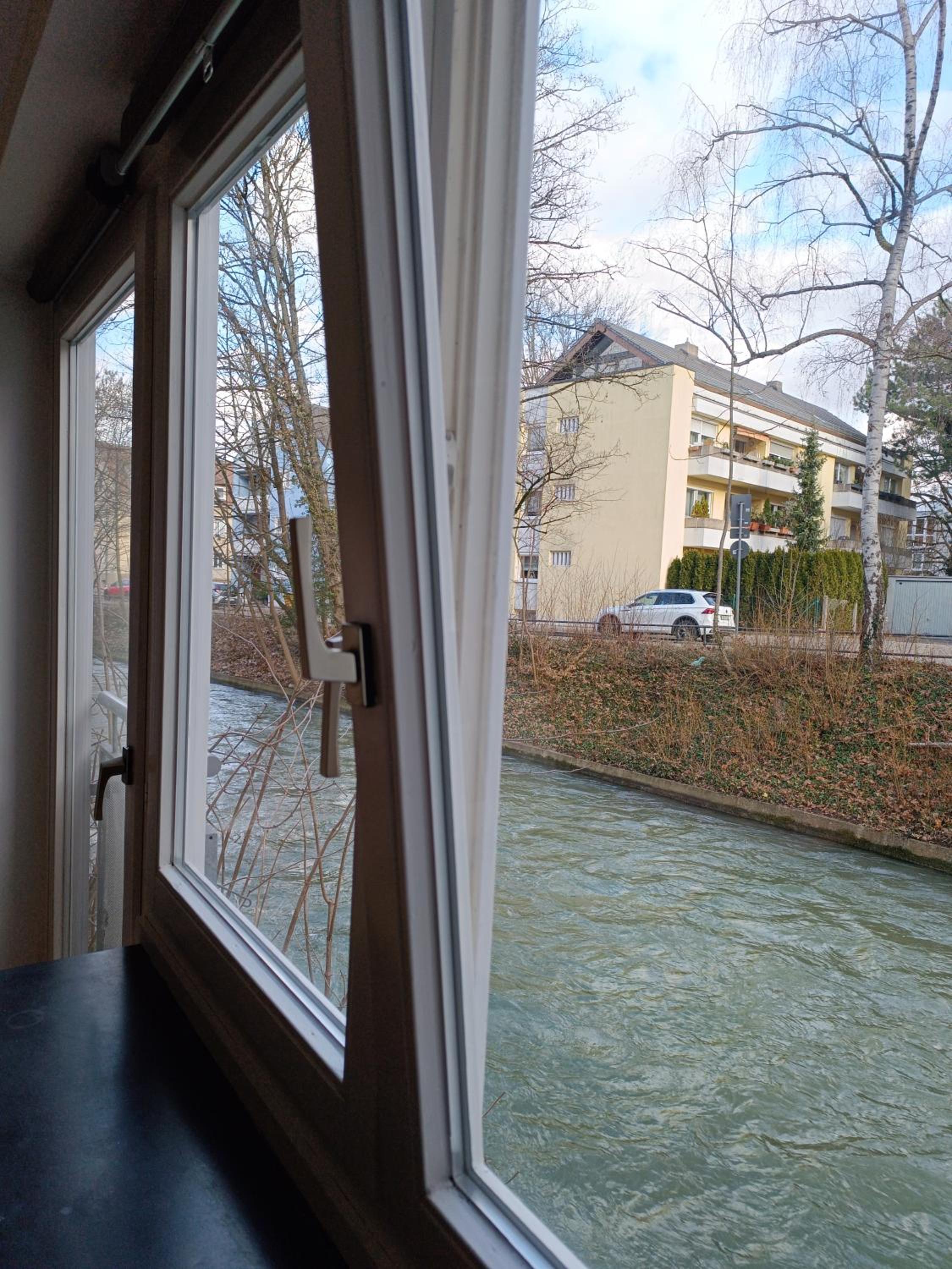 Studio Apartment photo 2