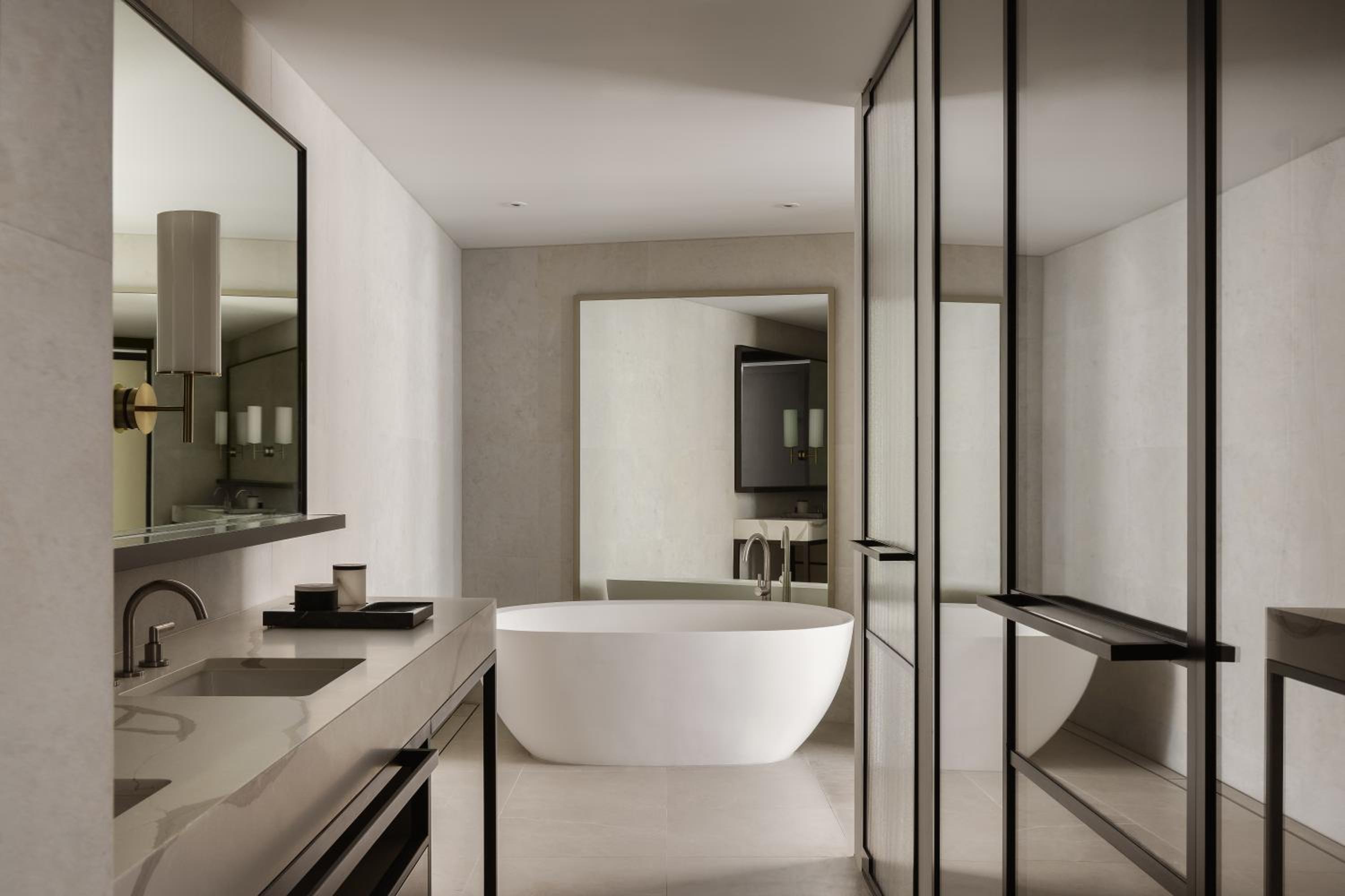 Skyline King Room