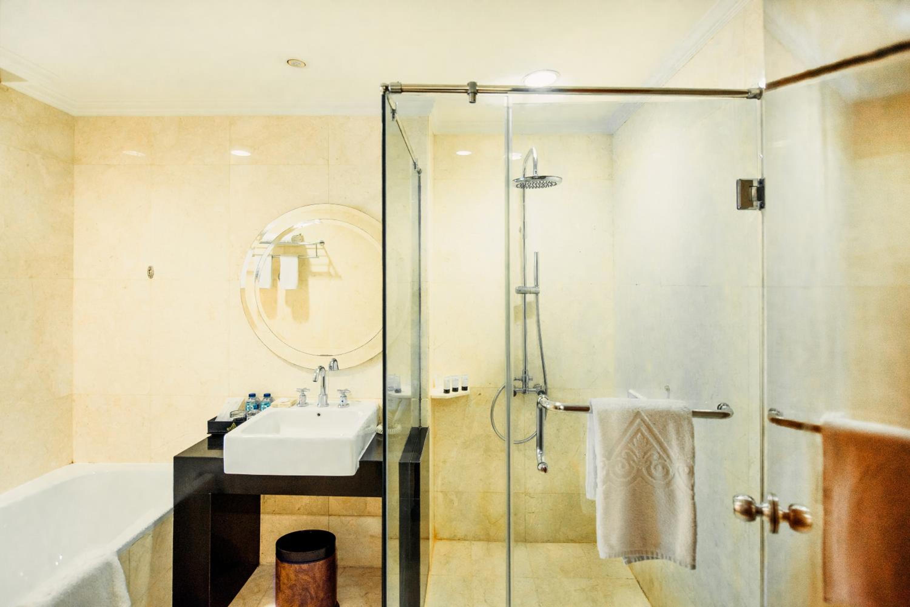 Classic Twin Room - Photo 5