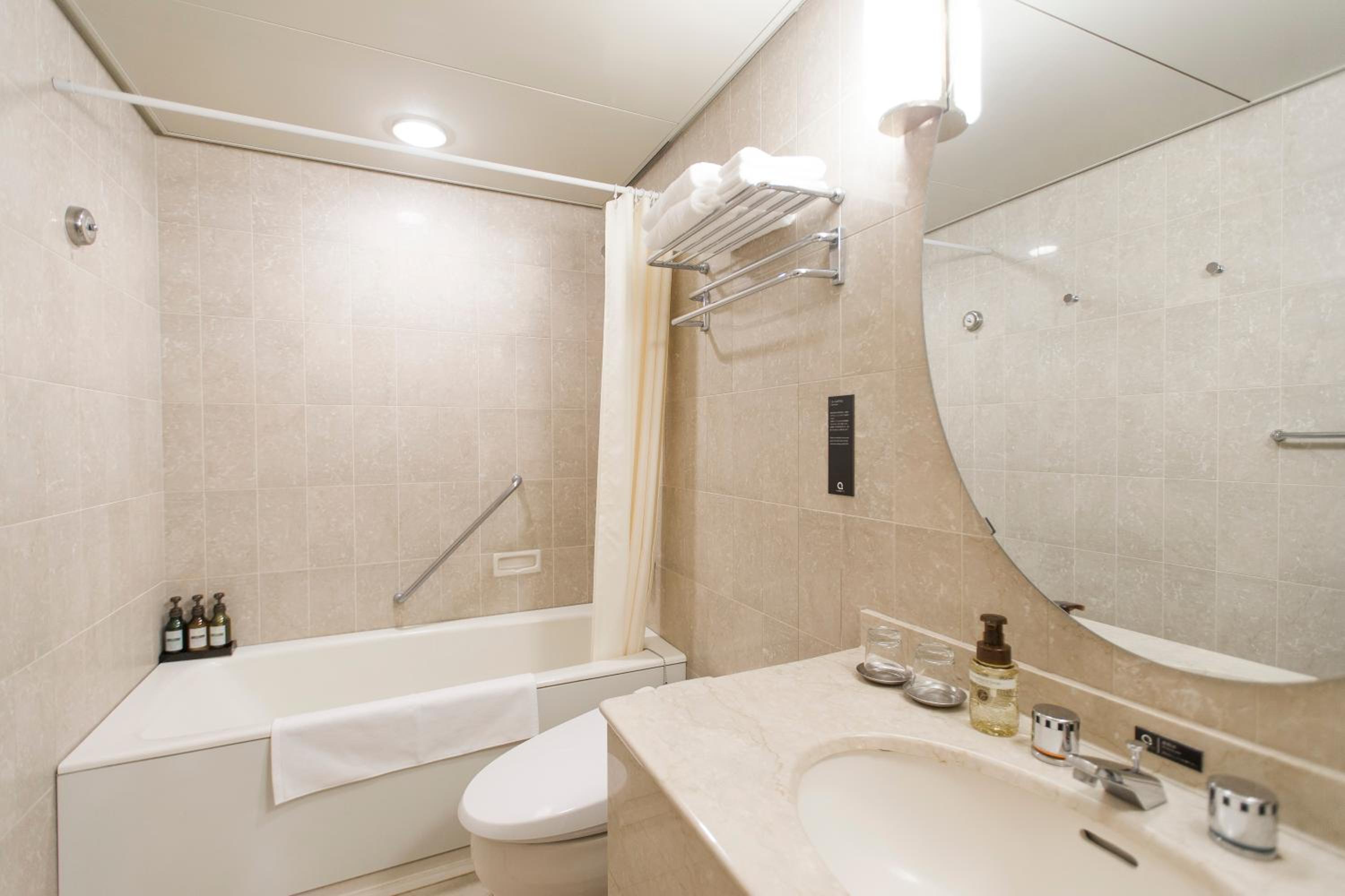 Standard Double Room - Photo 4