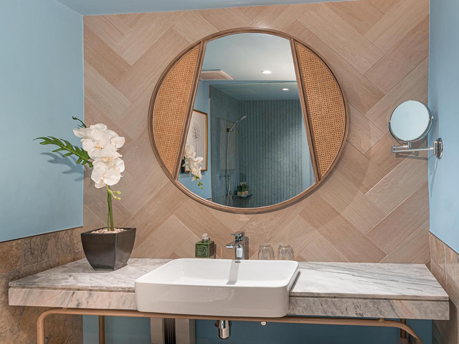 Principal Suite - Photo 4