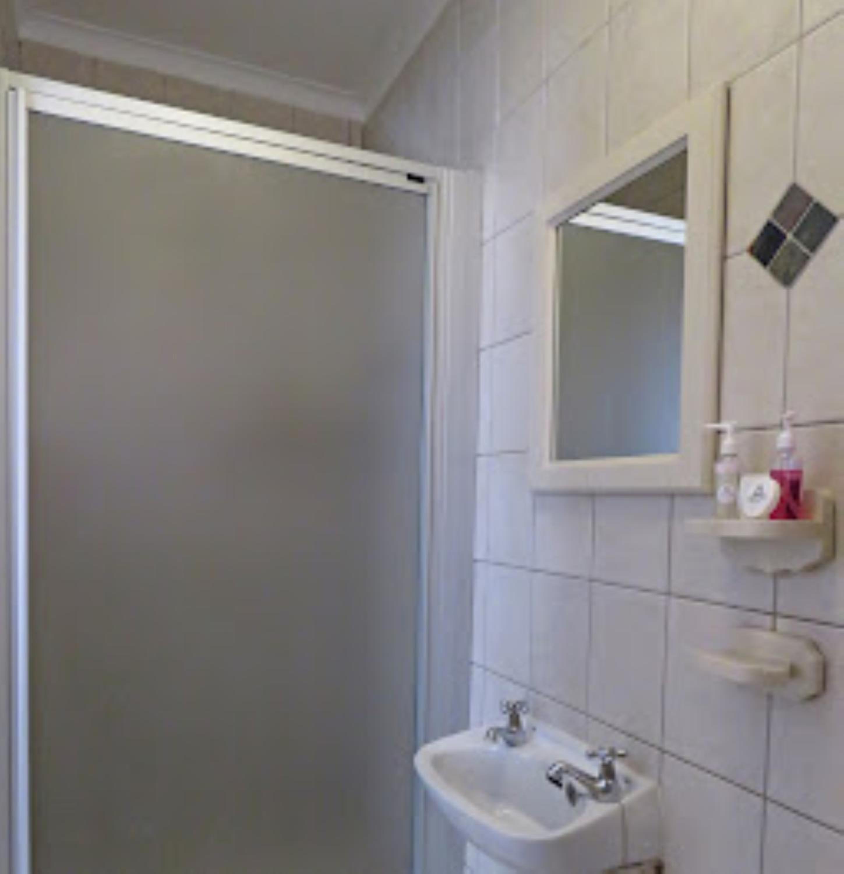 King or Twin Room photo 2