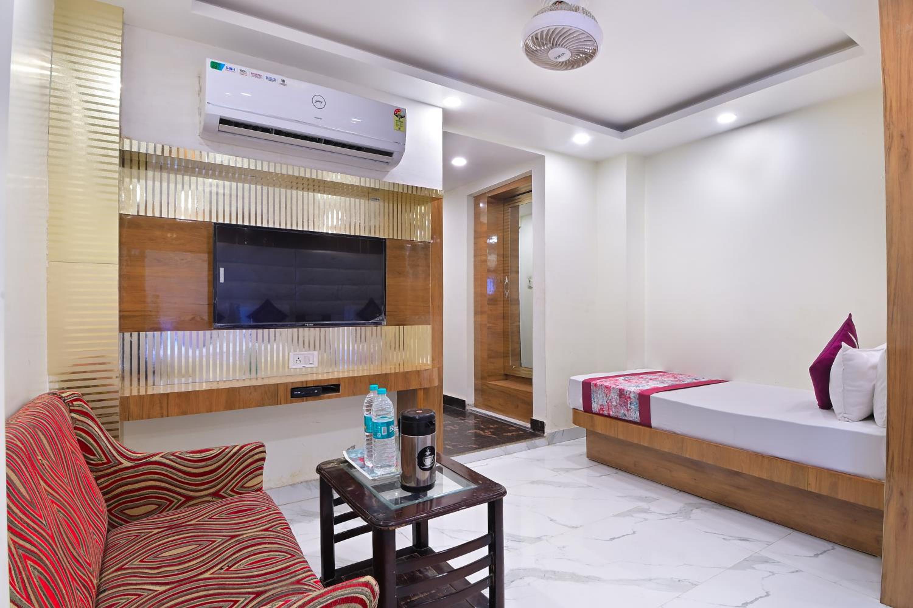 Deluxe Quadruple Room