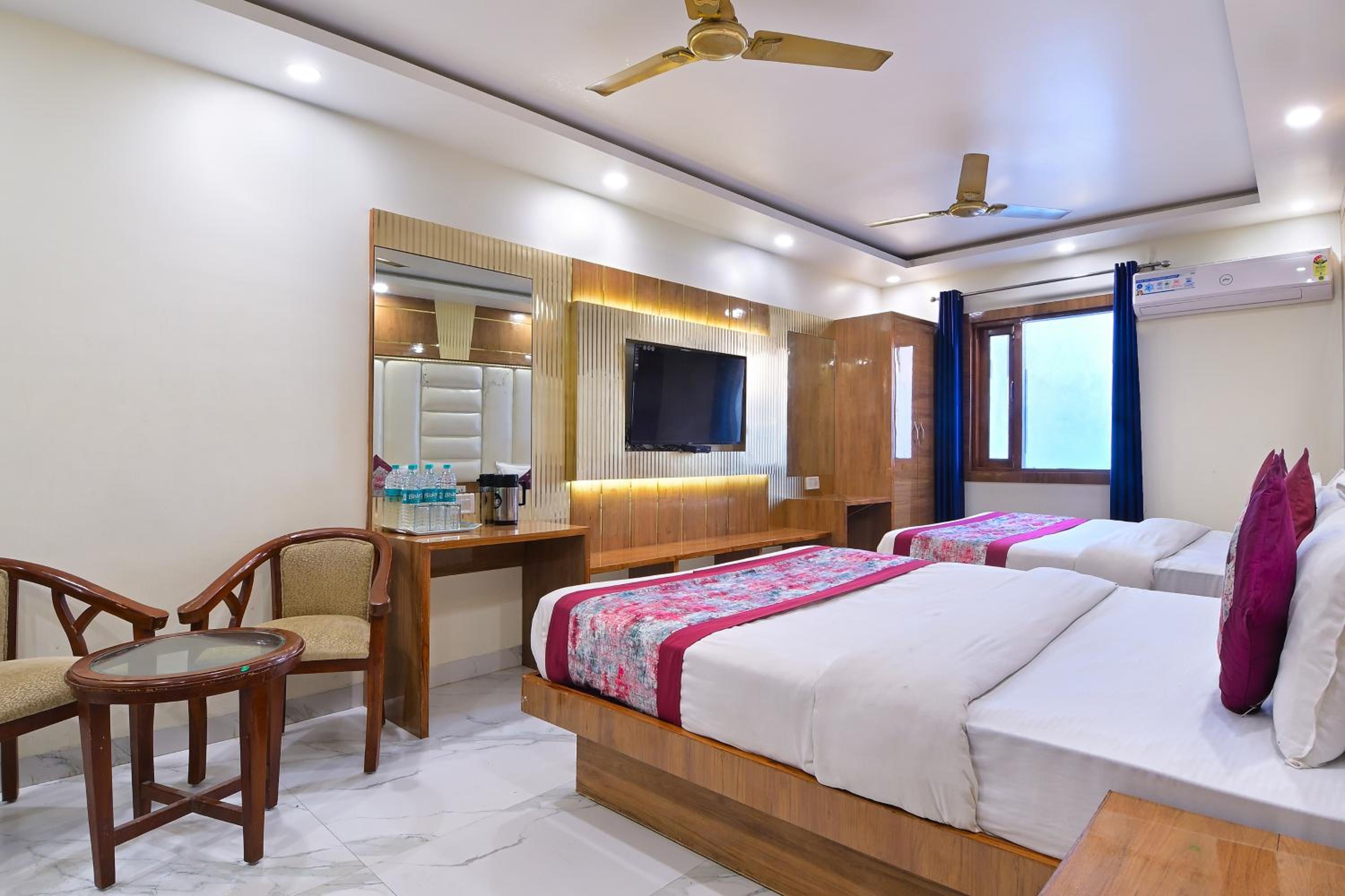 Deluxe Family Suite