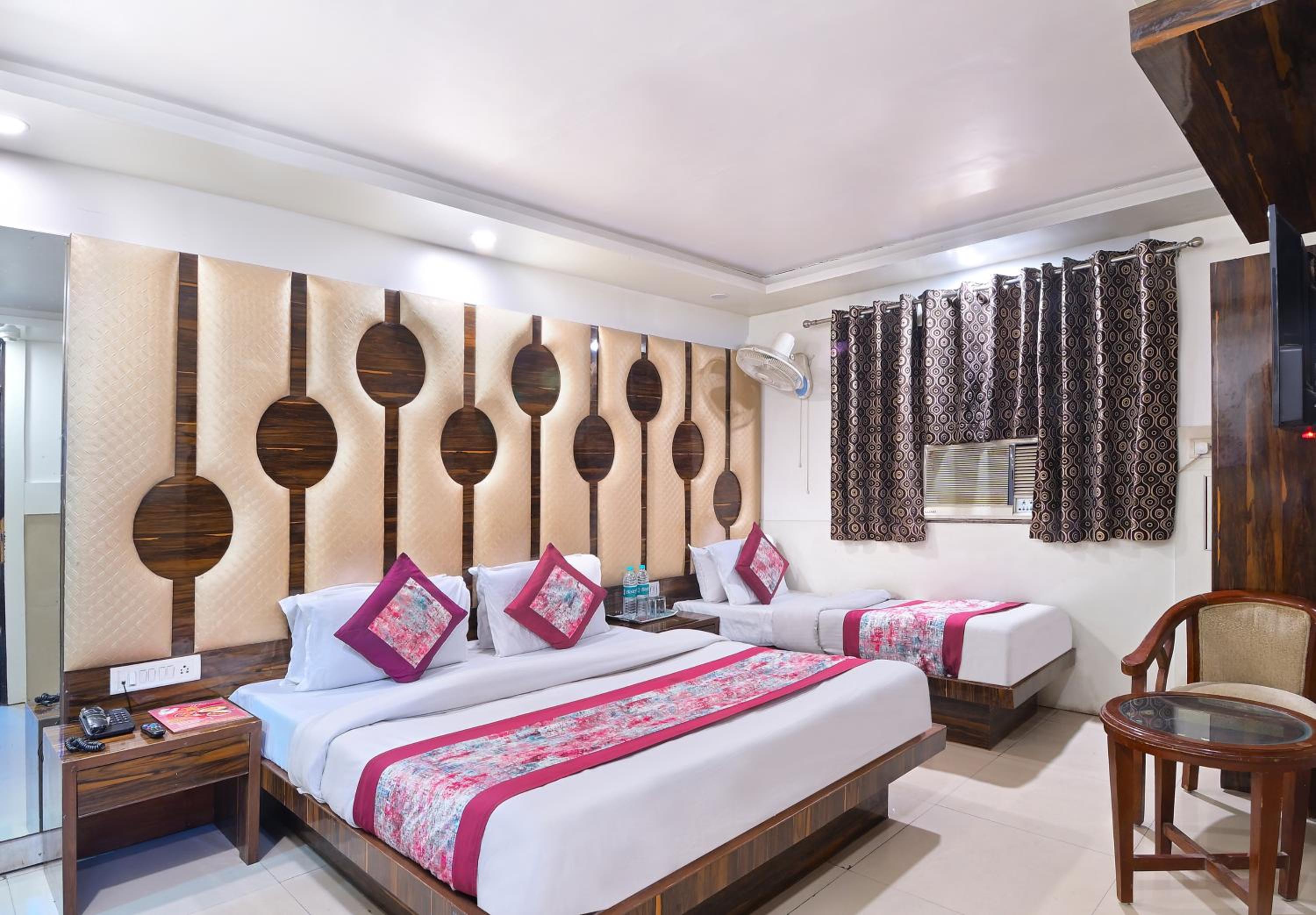 Deluxe Triple Room photo 3