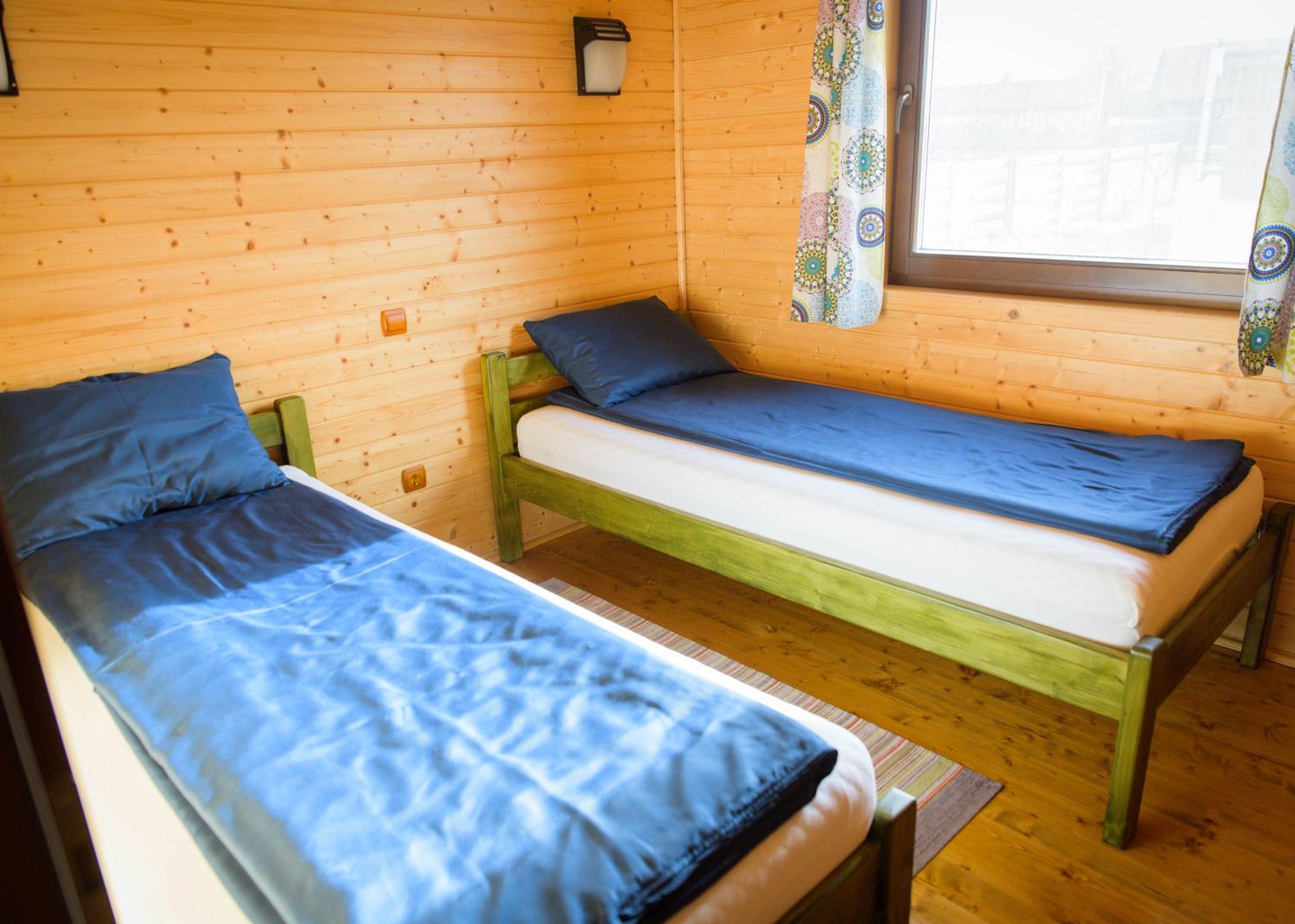 Two-Bedroom House - Photo 20