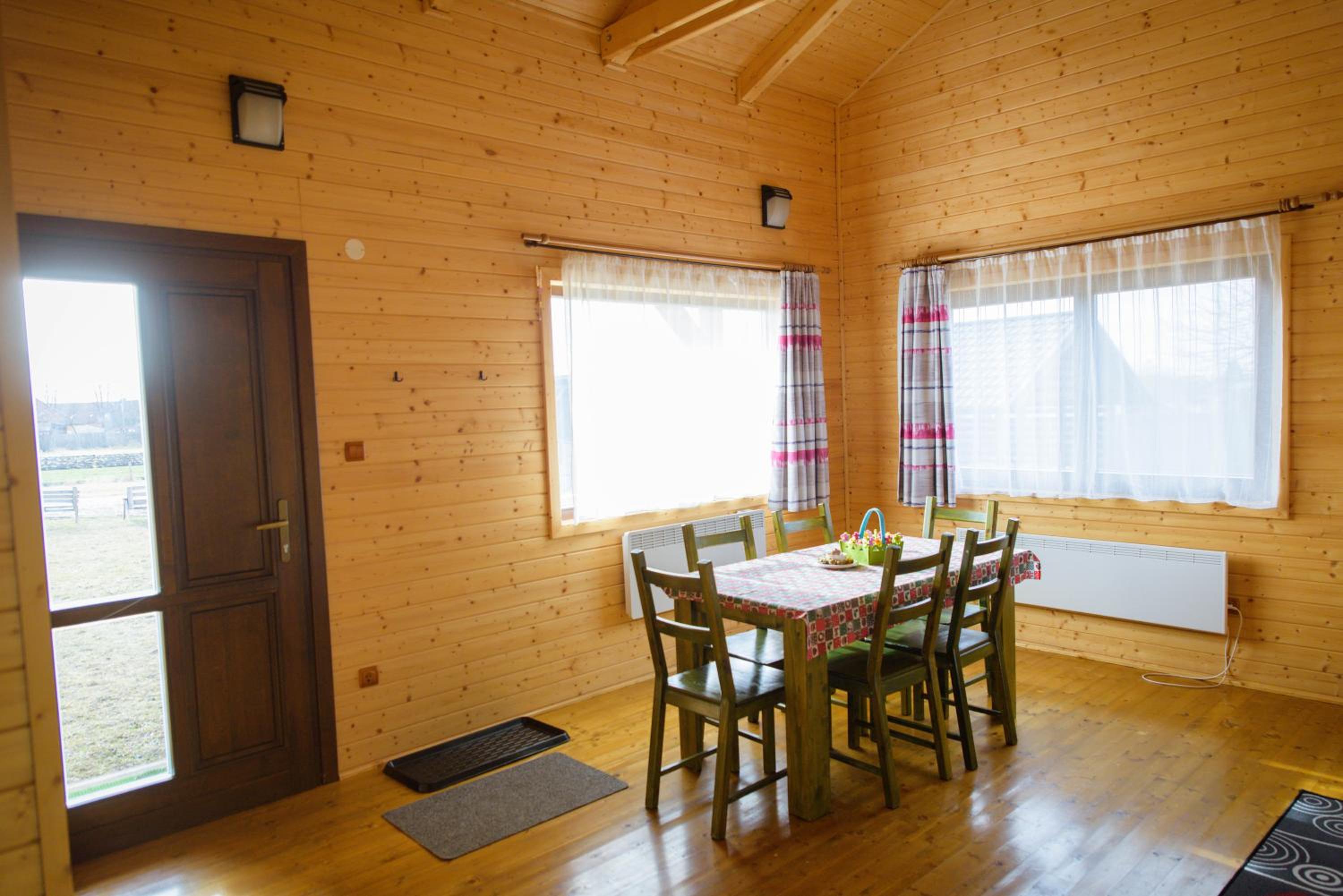 Two-Bedroom House - Photo 23