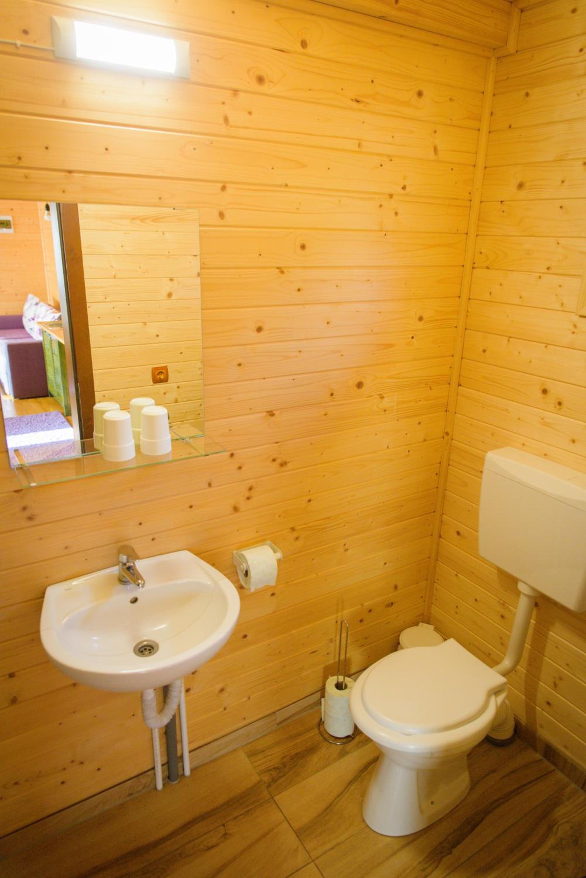 Two-Bedroom House - Photo 28