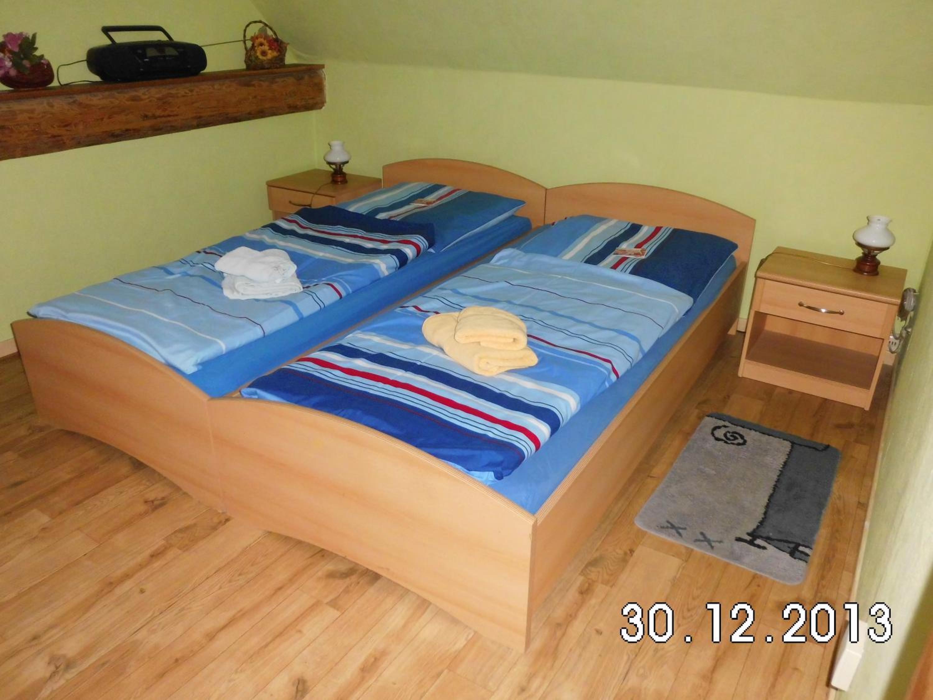 Small Twin Room photo 2