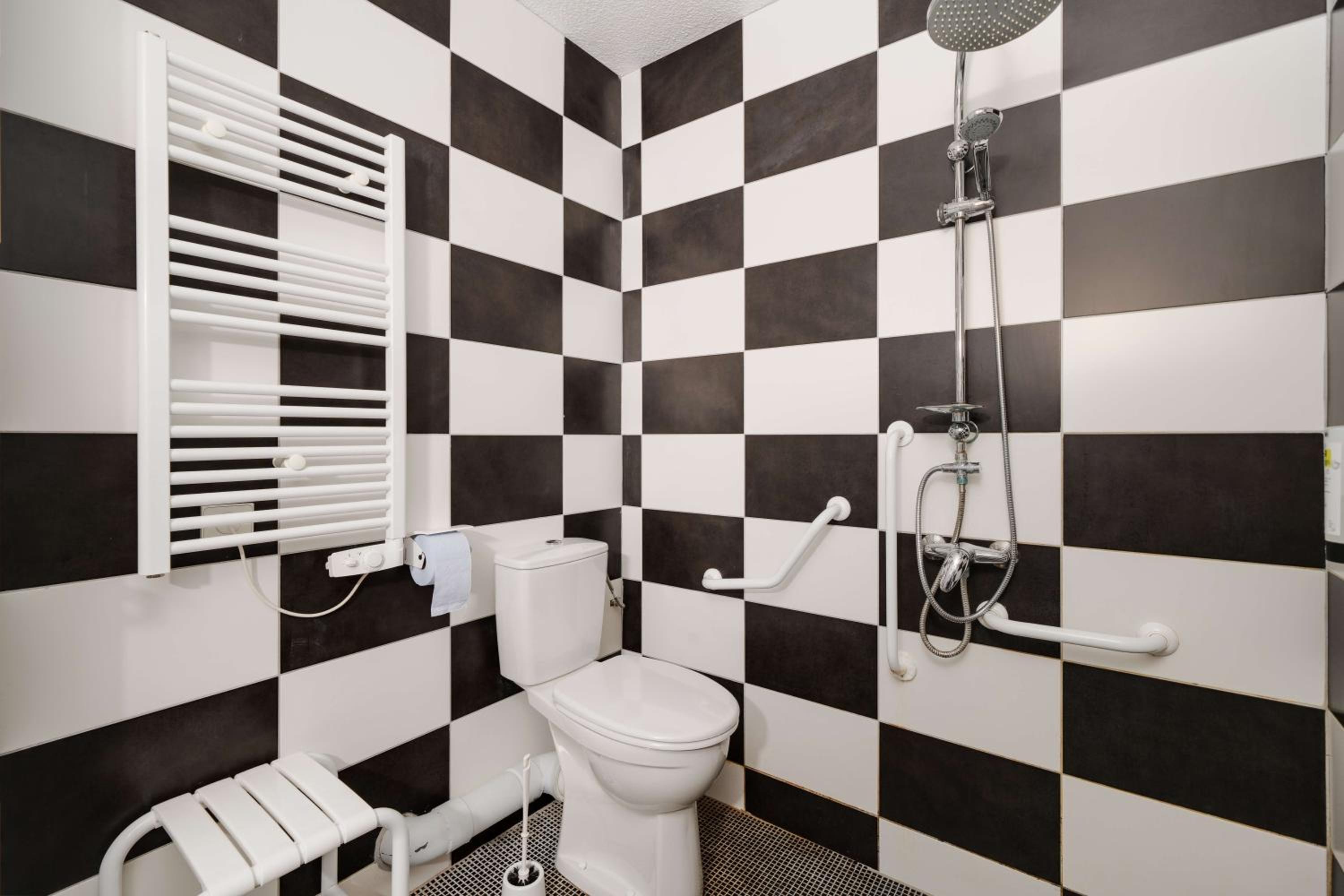 Hotel Acacia Nancy sud Lunéville, Foto 4