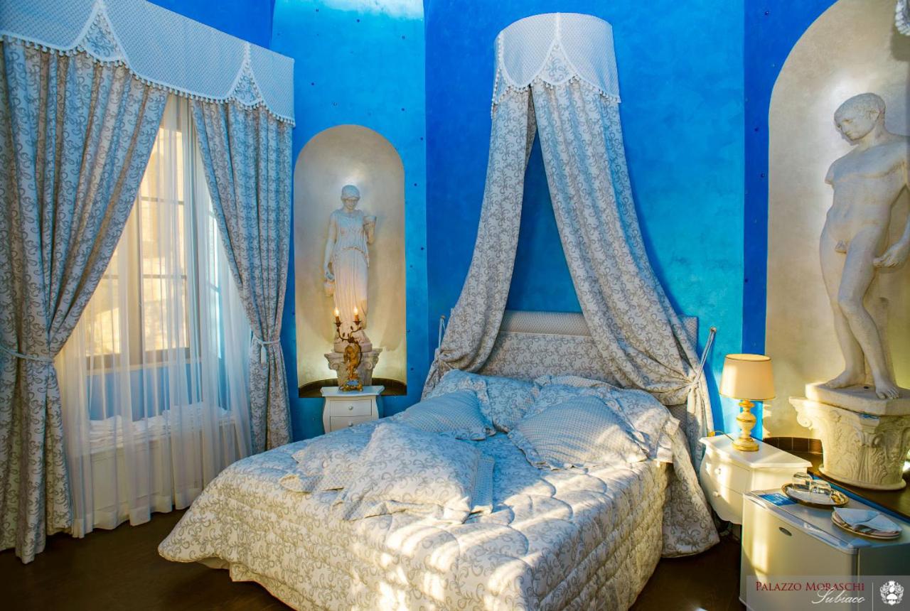 Queen Room with Garden View - Photo 1
