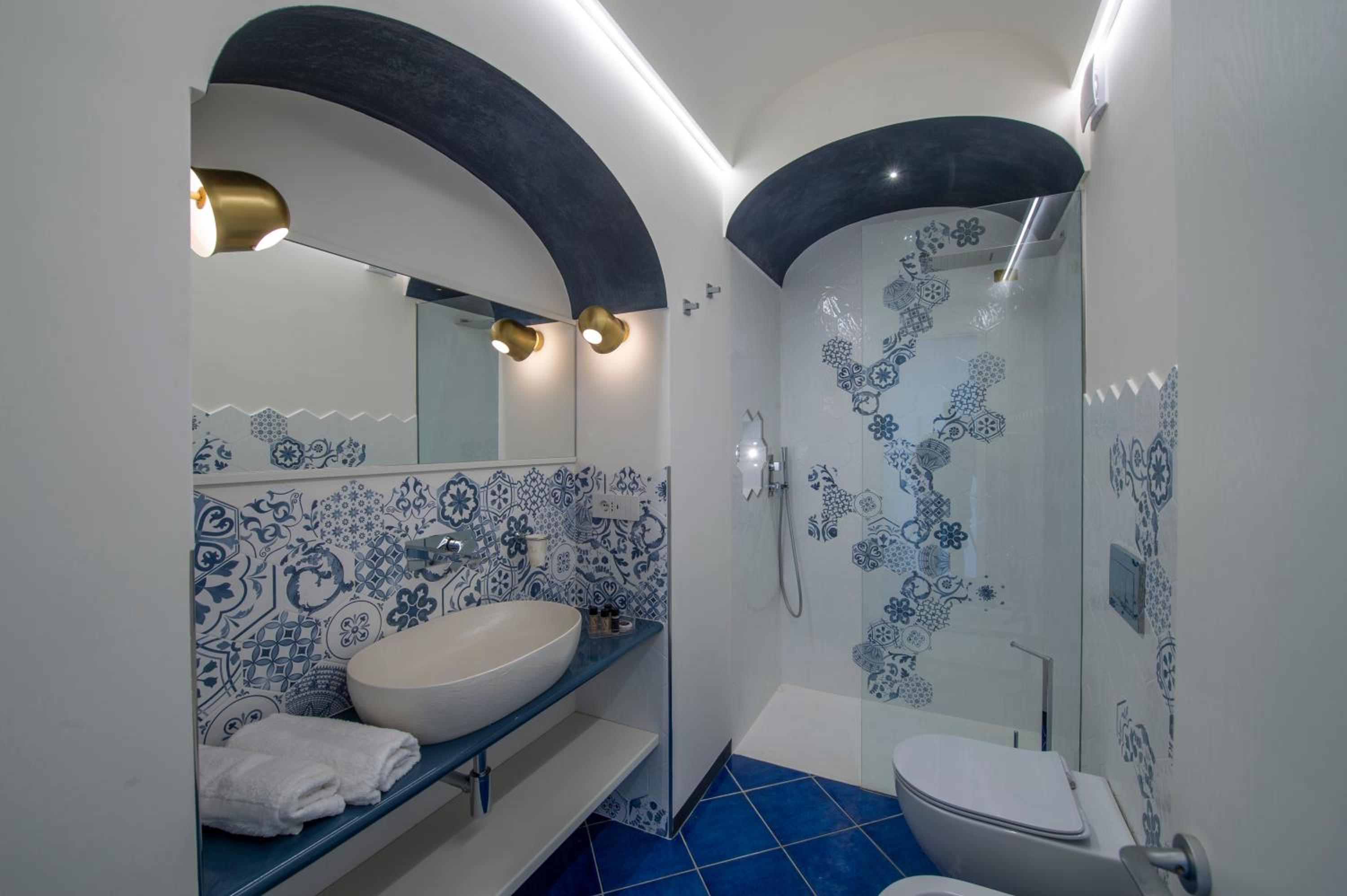Double Room with Sea View photo 3
