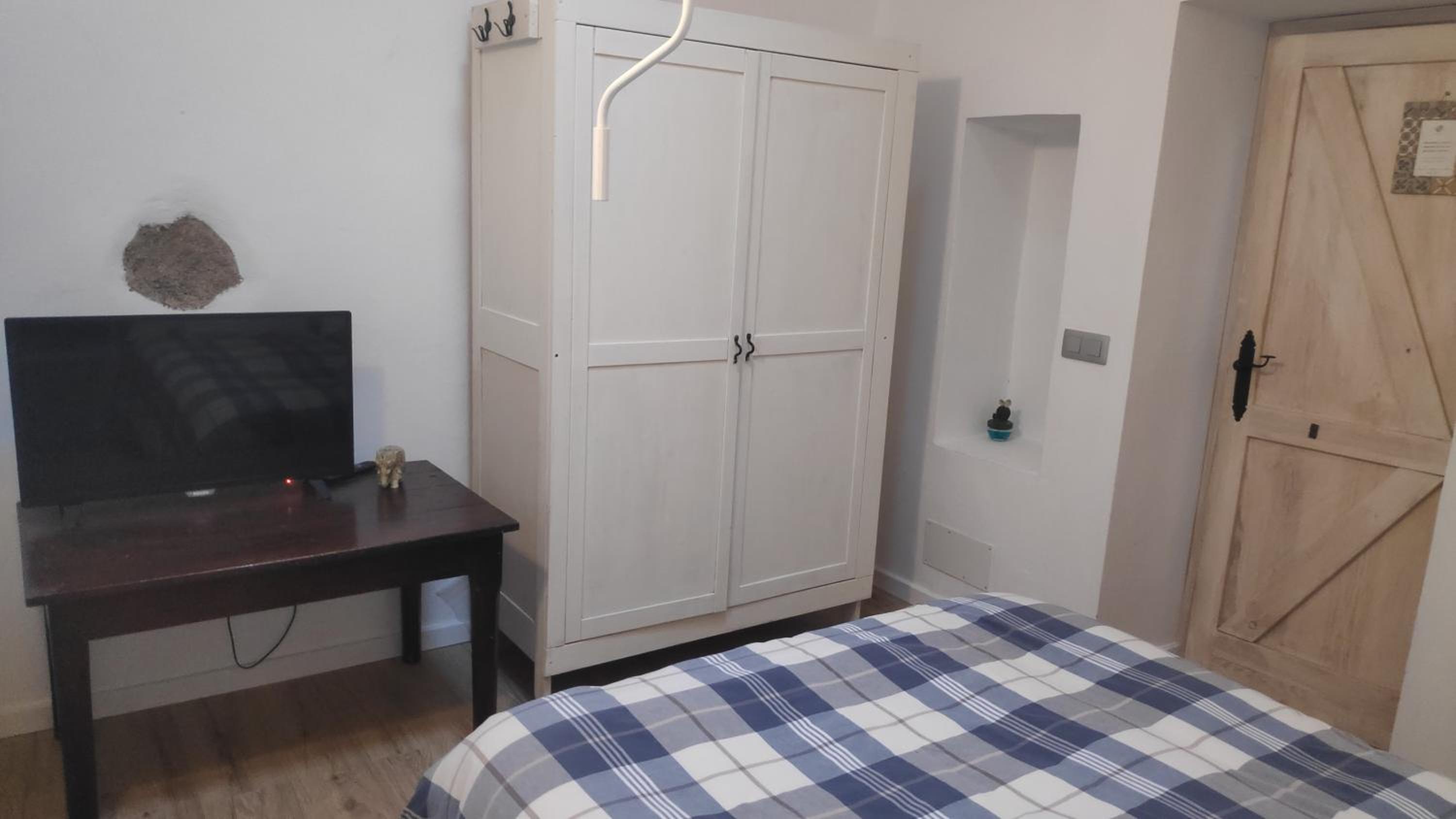 Small Double Room photo 2