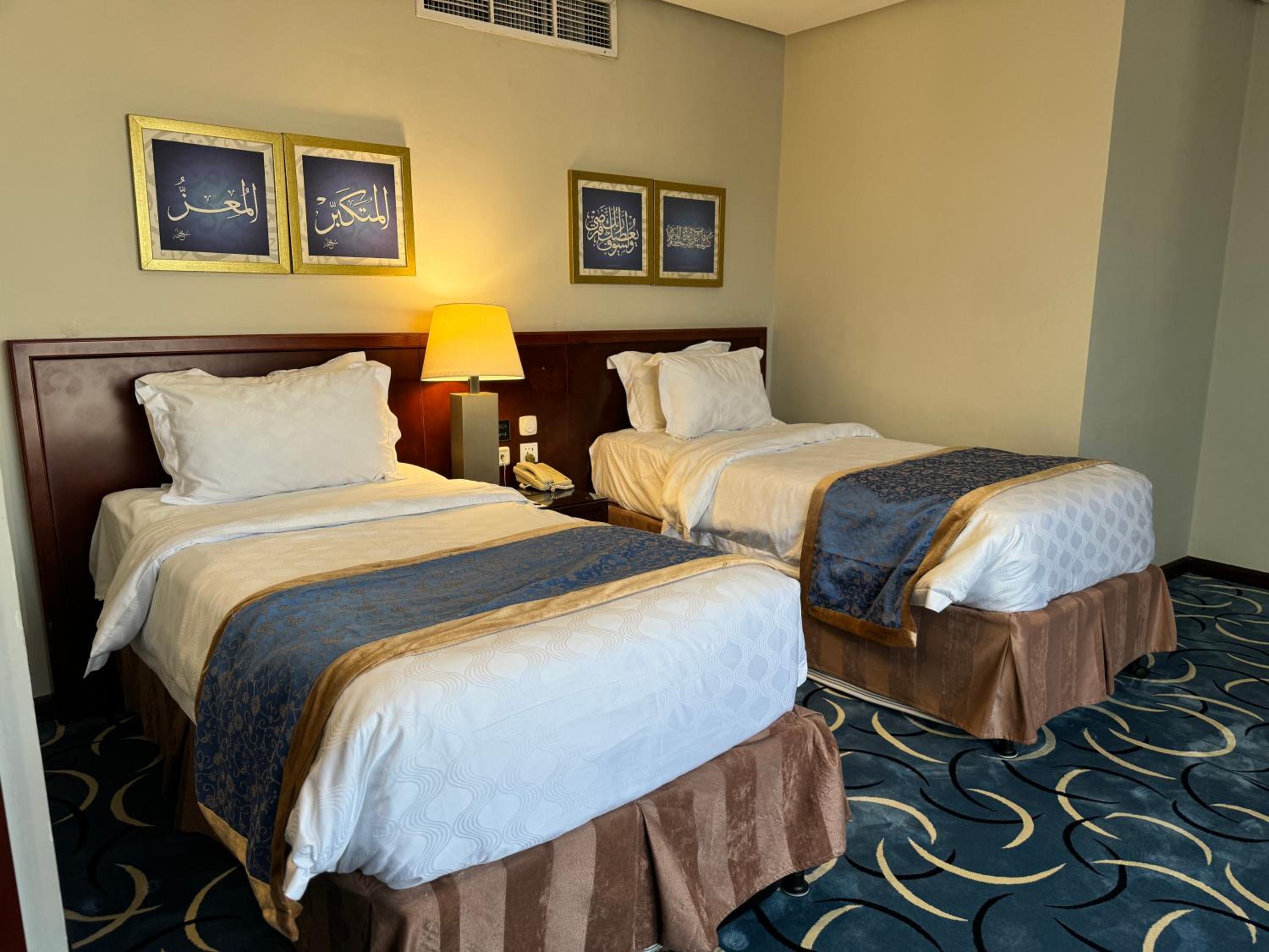 Standard Double or Twin Room - Photo 1