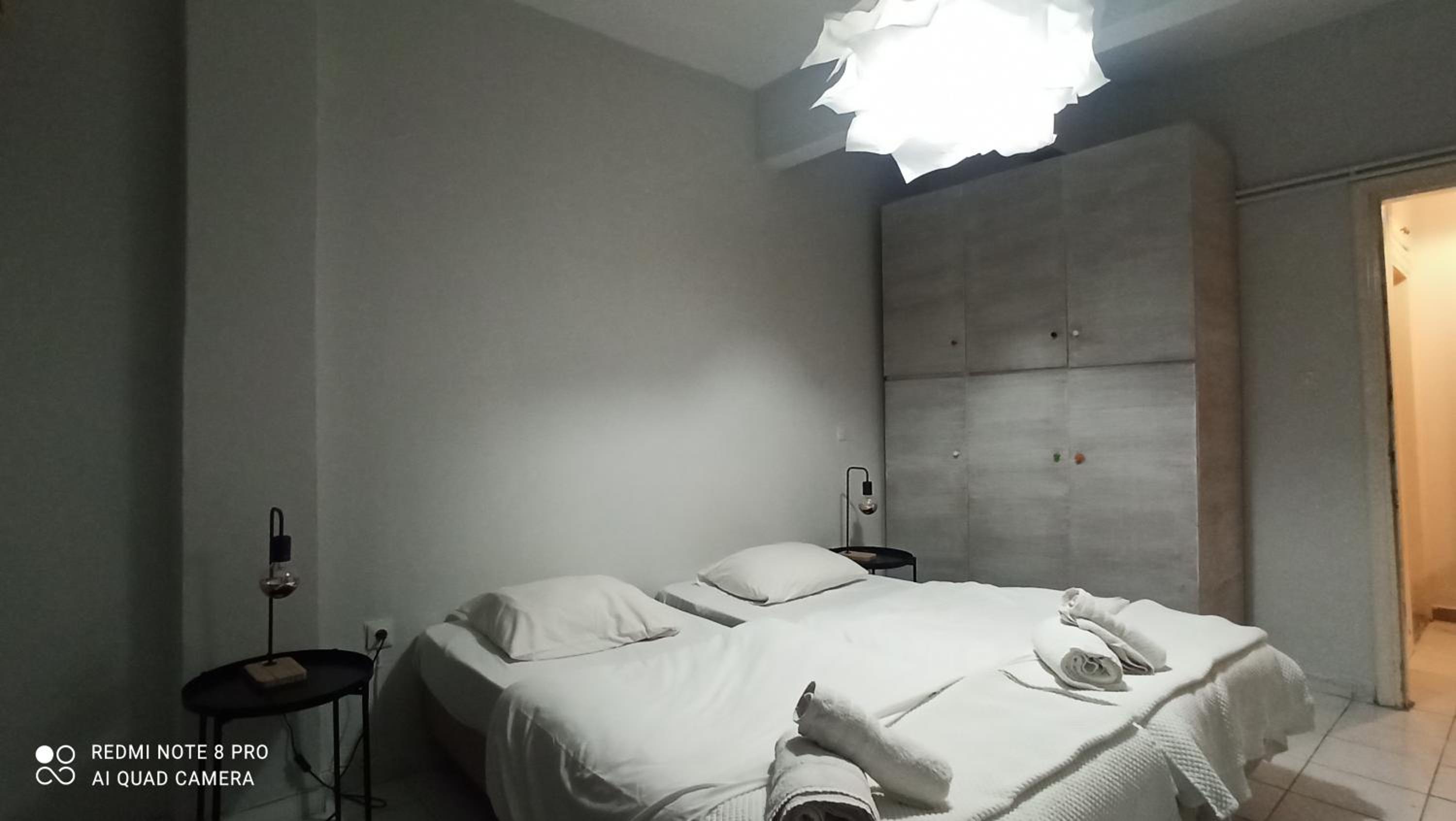 One-Bedroom Apartment (2 - 3 Adults) - Photo 1