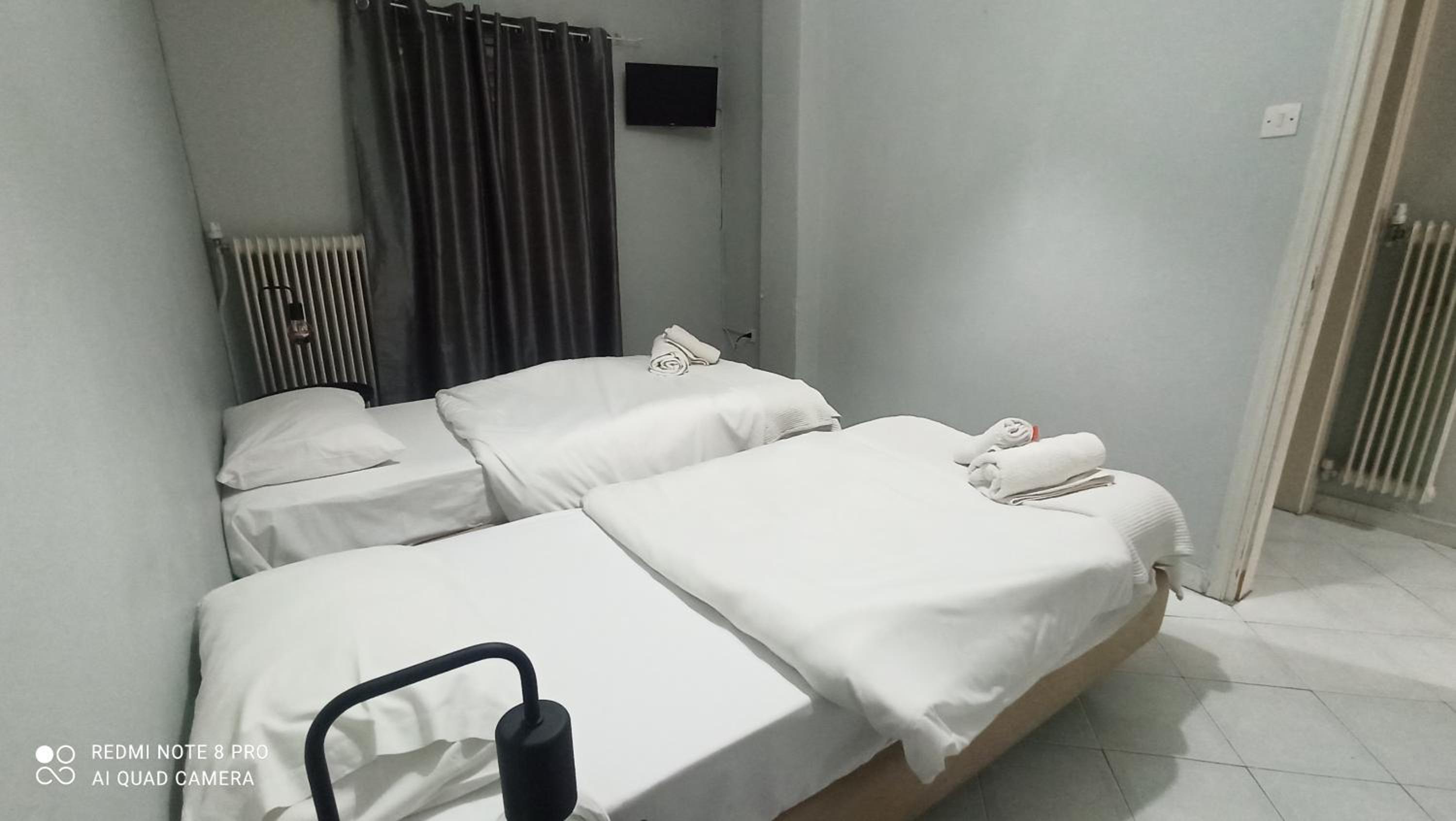 One-Bedroom Apartment (2 - 3 Adults) - Photo 11