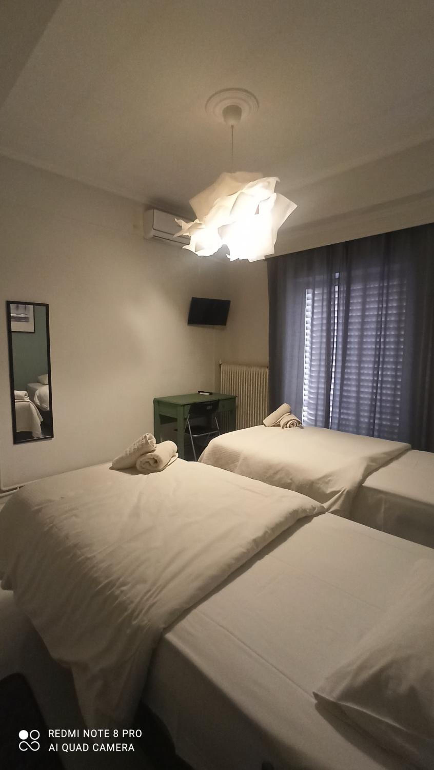 One-Bedroom Apartment (2 - 3 Adults) - Photo 9
