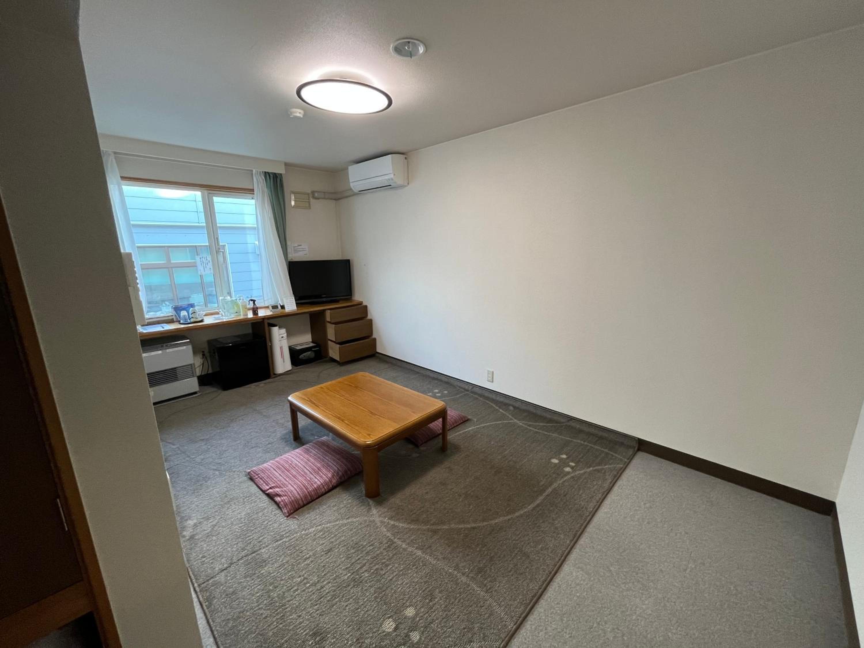 Standard Room with Futon Mat  - Non-Smoking-Main BLD photo 2