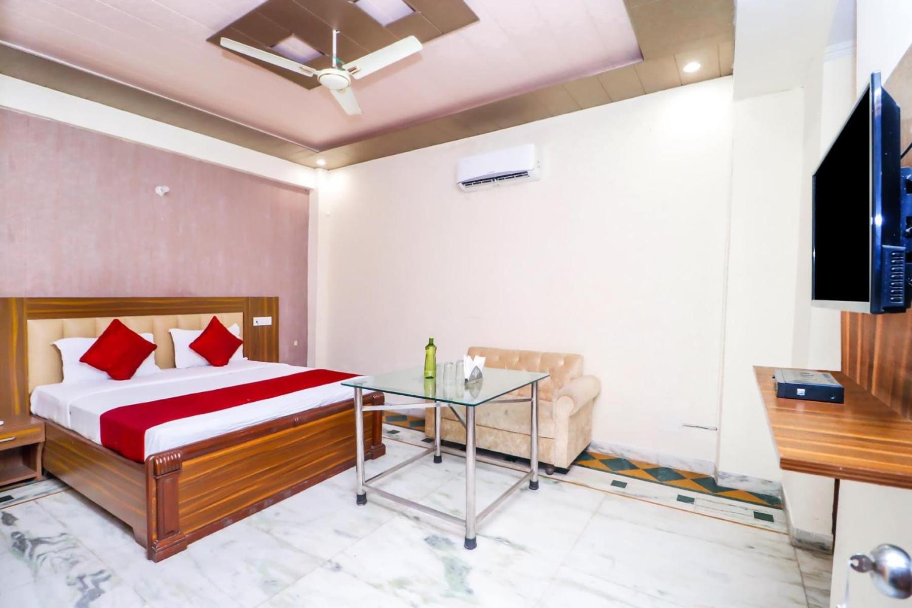 Double Room