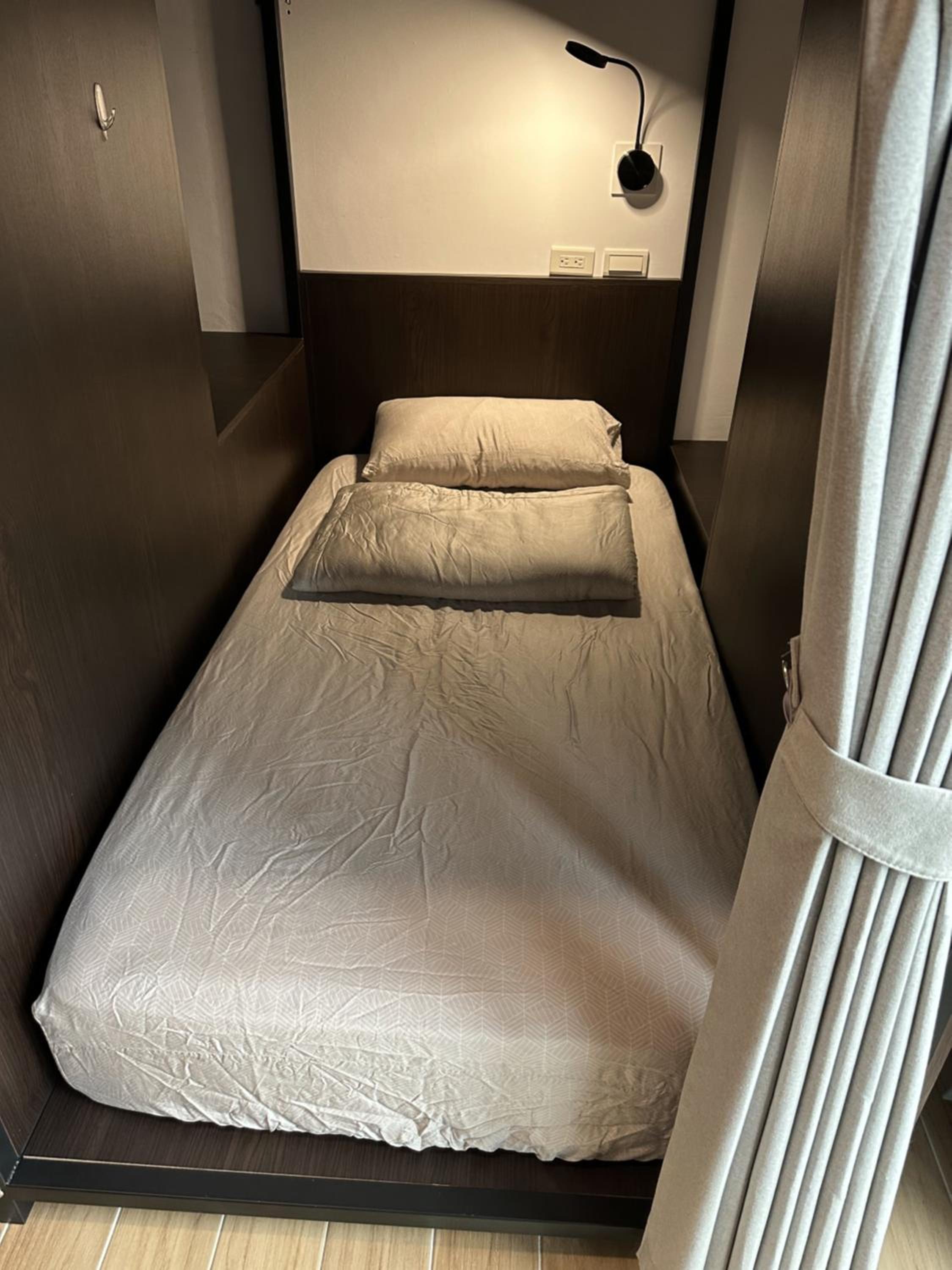 Bunk Bed in Mixed Dormitory Room photo 3