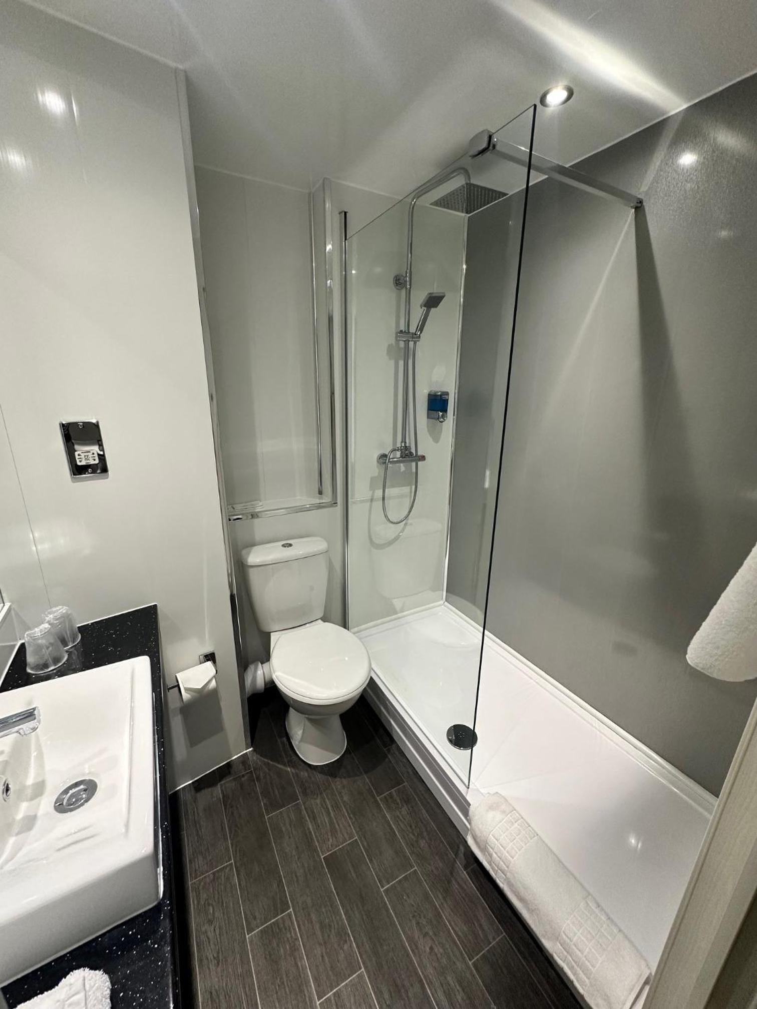 Executive Double Room - Photo 5