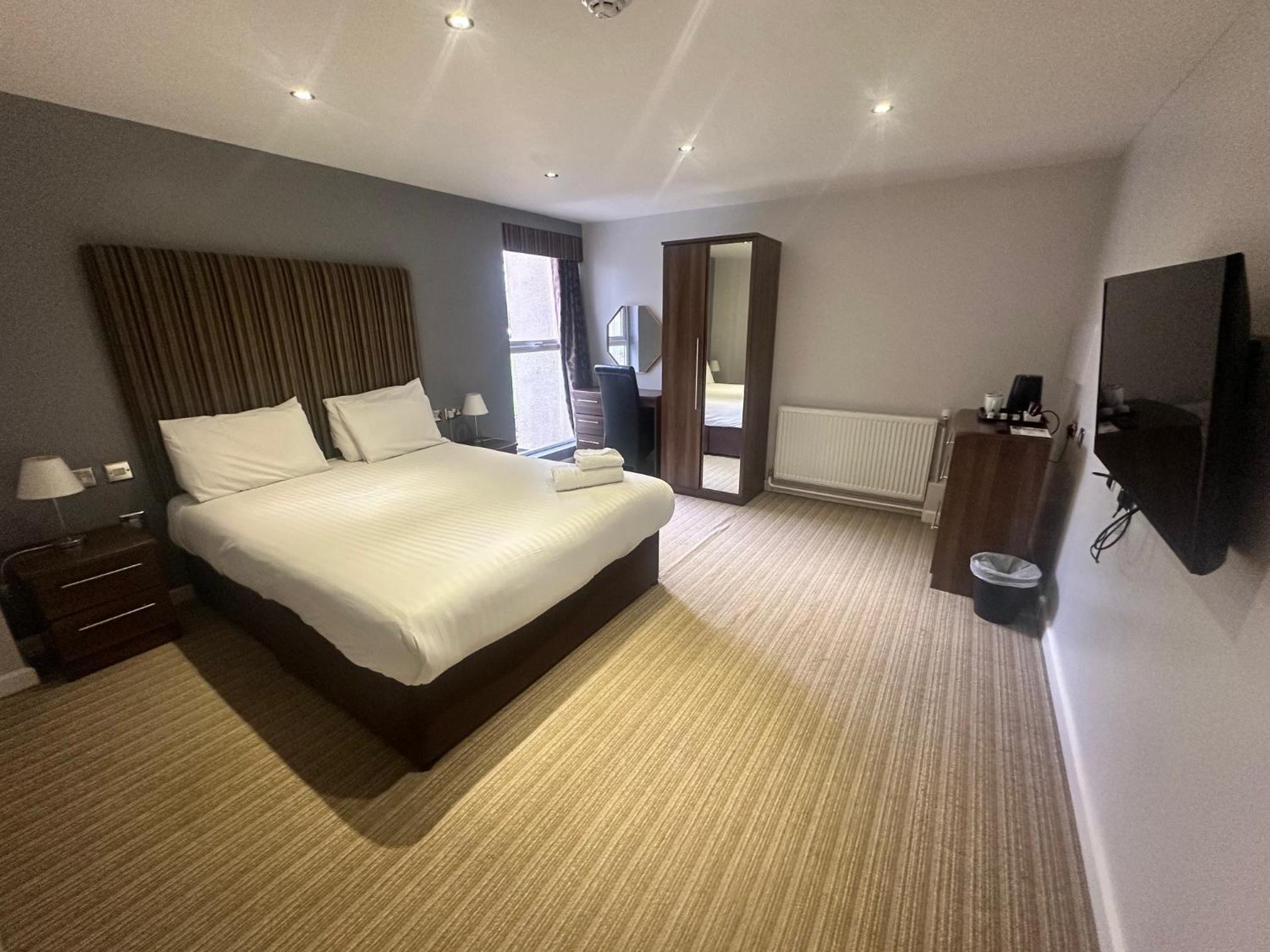 Executive Double Room - Photo 6