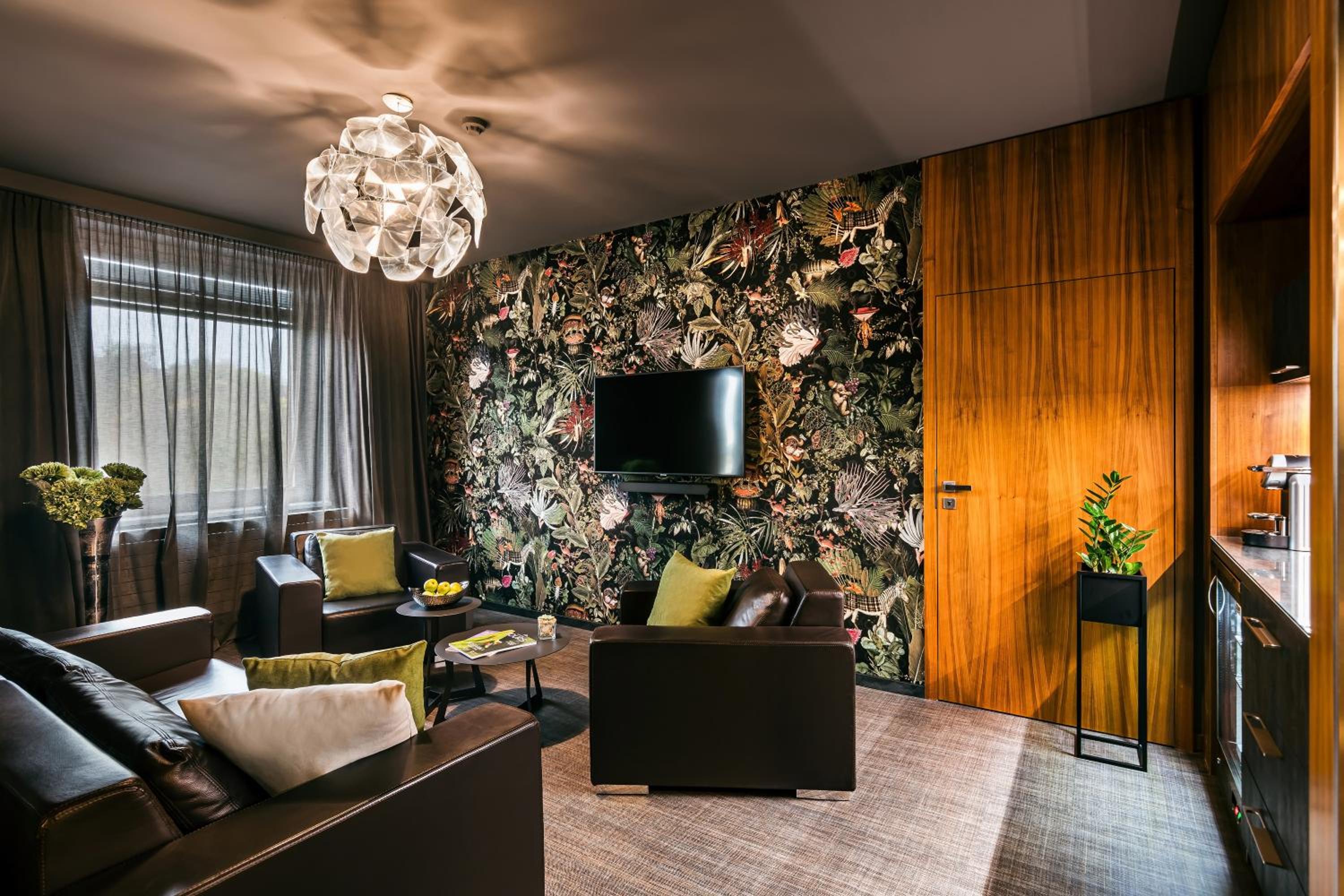 Wellness Suite with private mini Spa photo 1