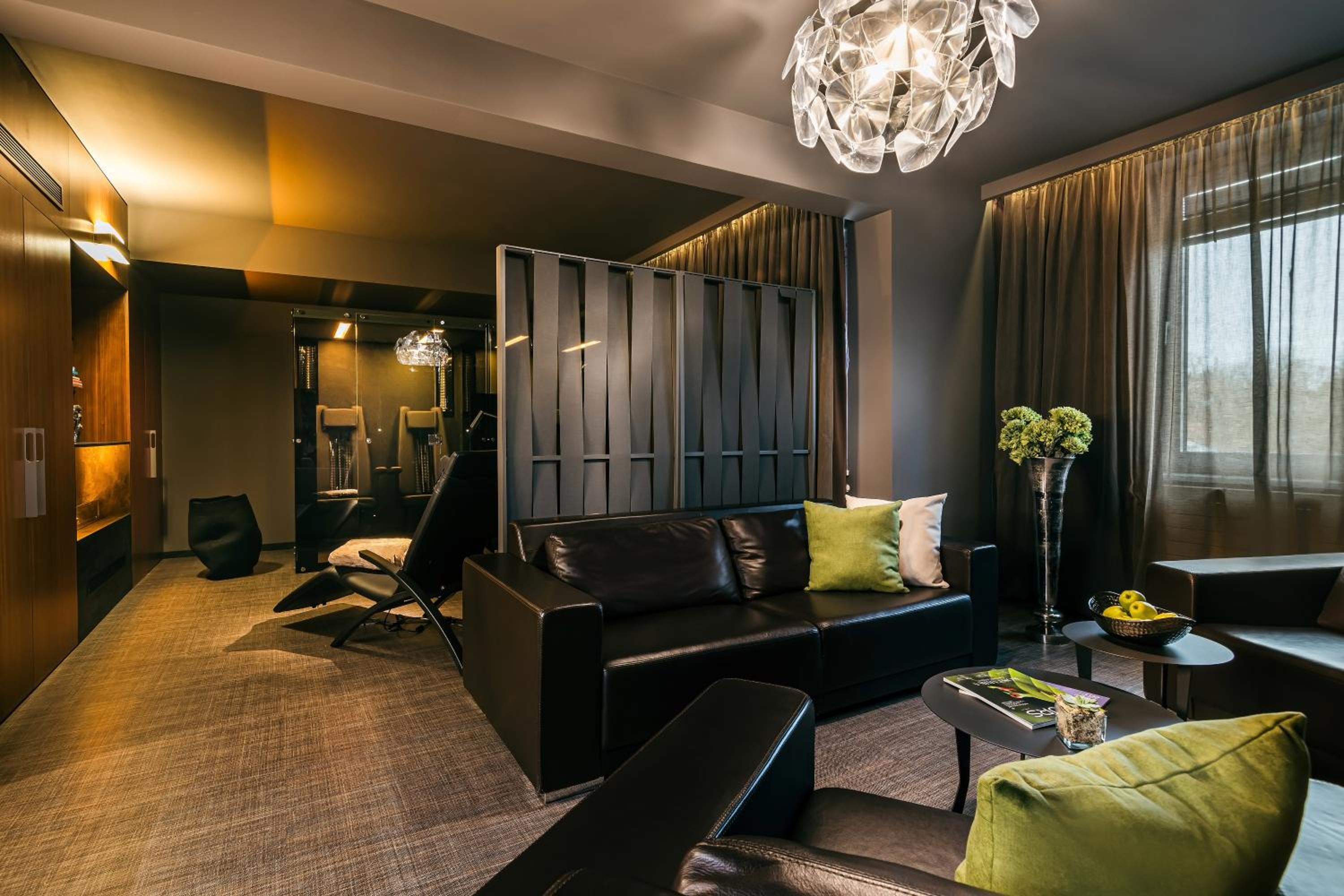Wellness Suite with private mini Spa photo 3