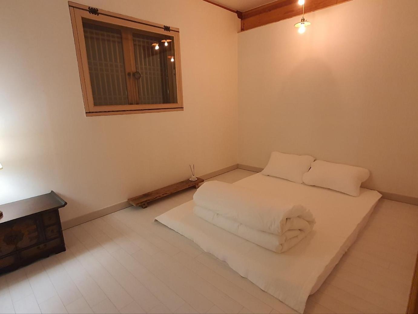 Three-Bedroom Villa photo 1