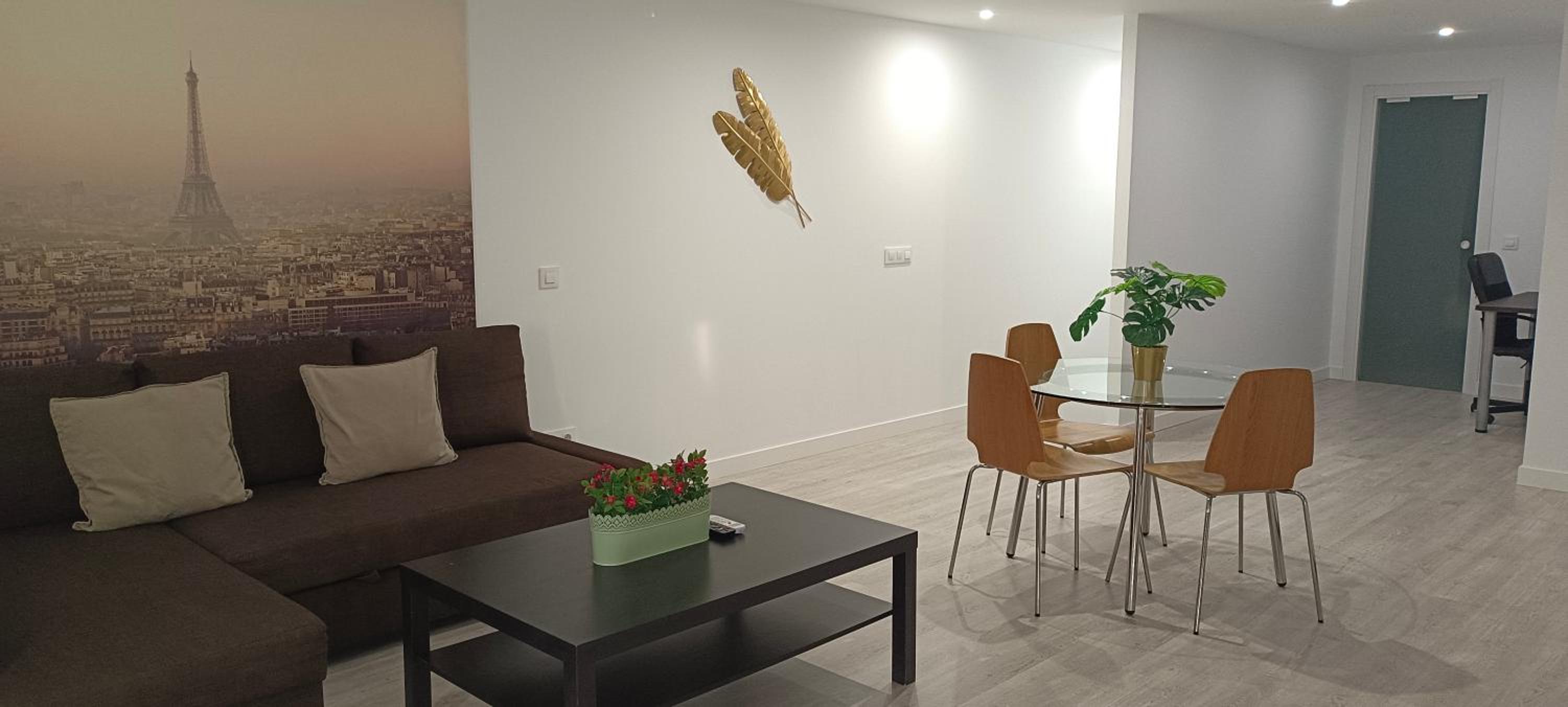 One-Bedroom Apartment