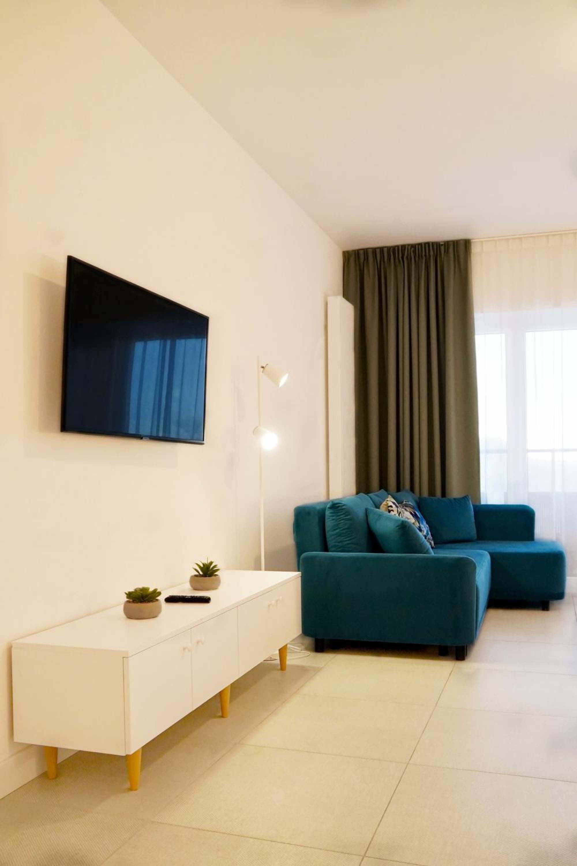 Studio Apartment with Sea View photo 1