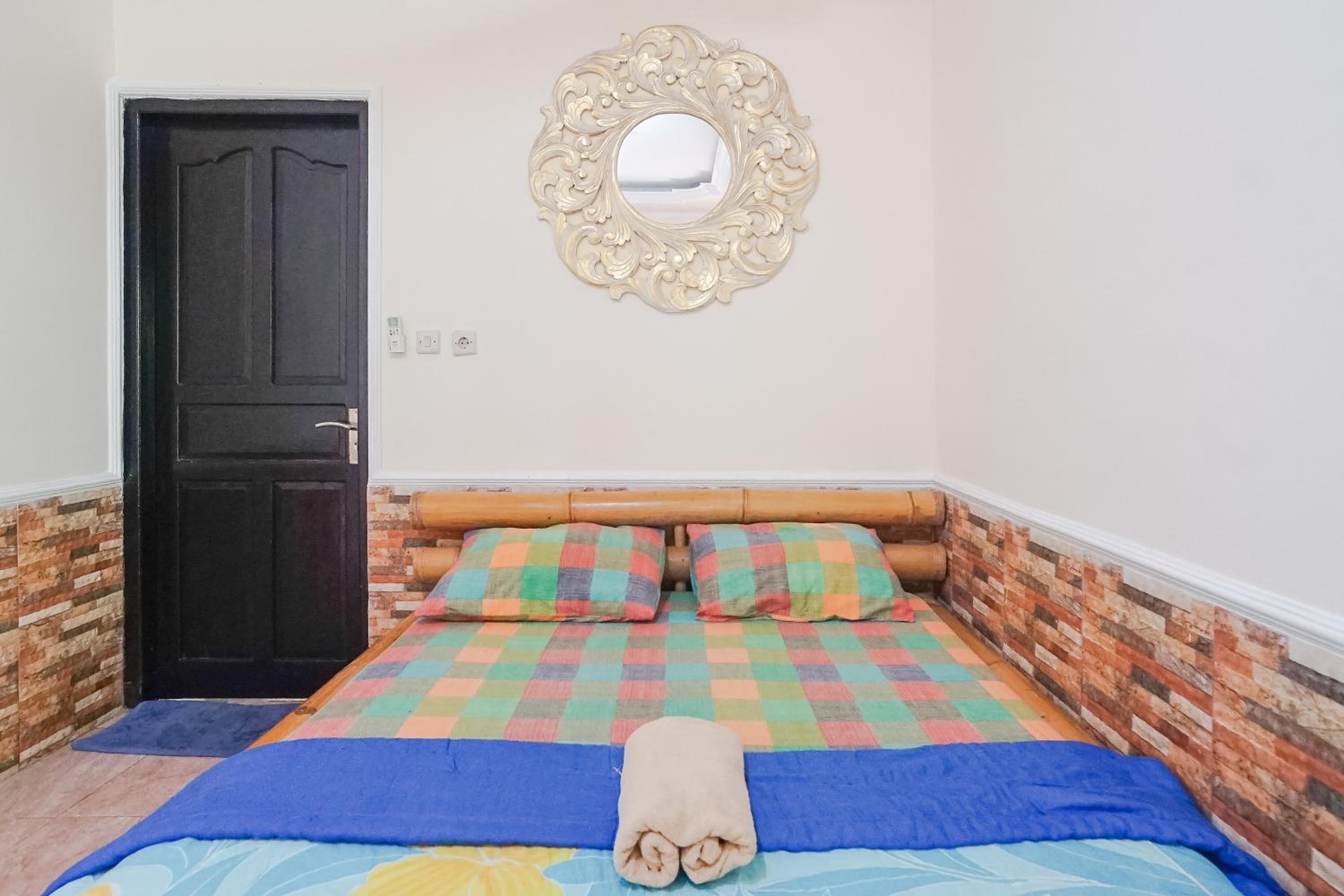 Double Room - Photo 10