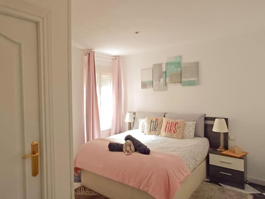 Three-Bedroom Apartment photo 3