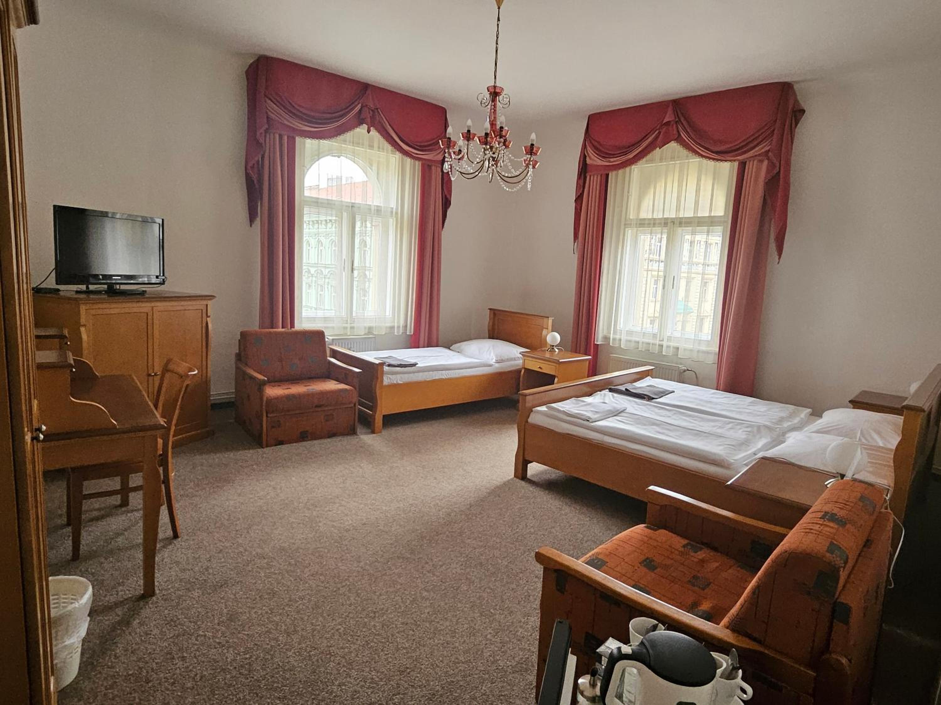 Deluxe Triple Room photo 1