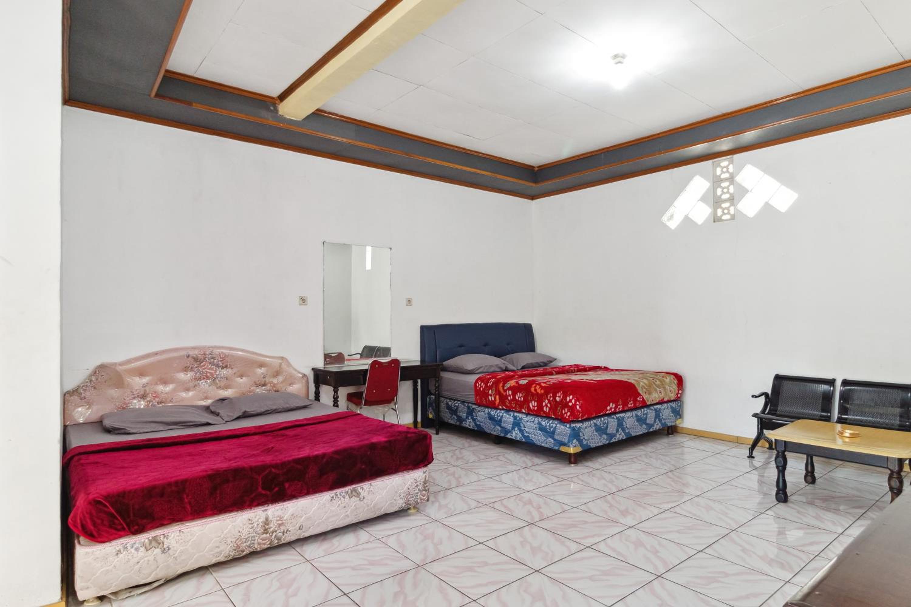 Deluxe Room - Photo 4