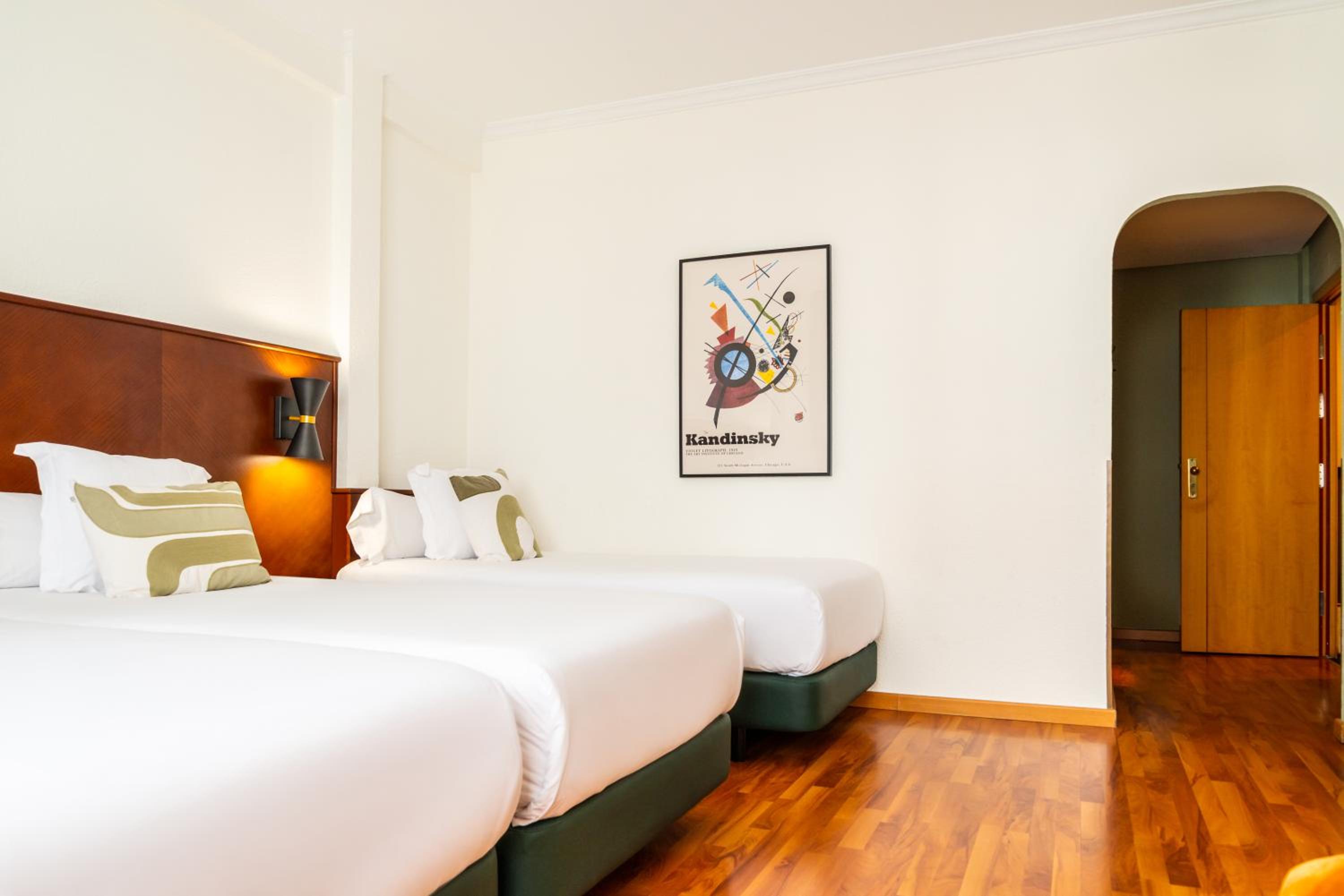 Triple Room - Photo 5