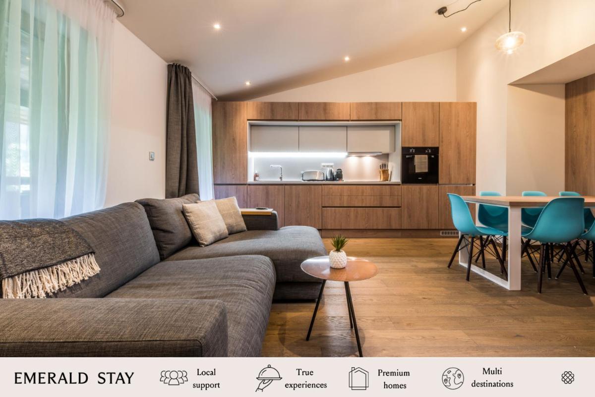 Deluxe Three-Bedroom Apartment with 3 bathrooms (Kauri) photo 1