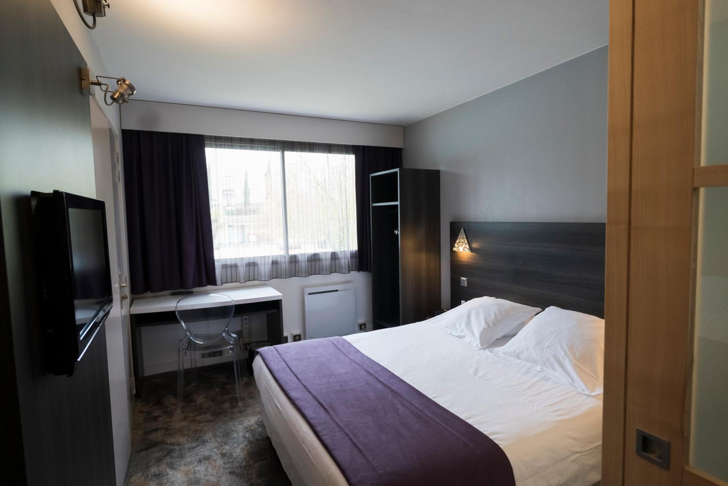 Standard Room with Park View photo 2