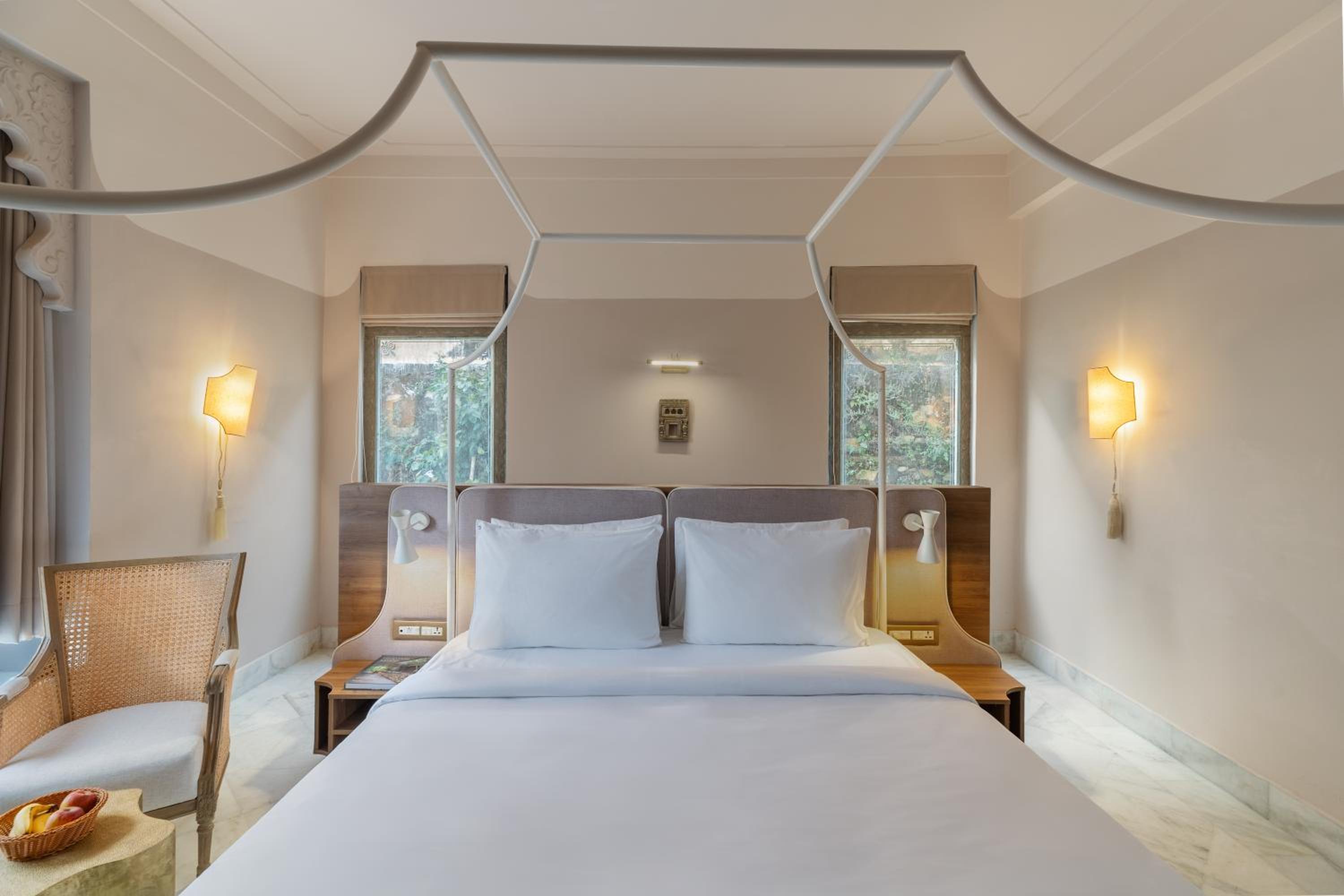 Premium King Room: 15% off on Food & Soft Beverage, Early checkin and Late Checkout upto 2hrs (Subject to Availability), 2 pints of Beer (till 30th Sep) - Photo 1