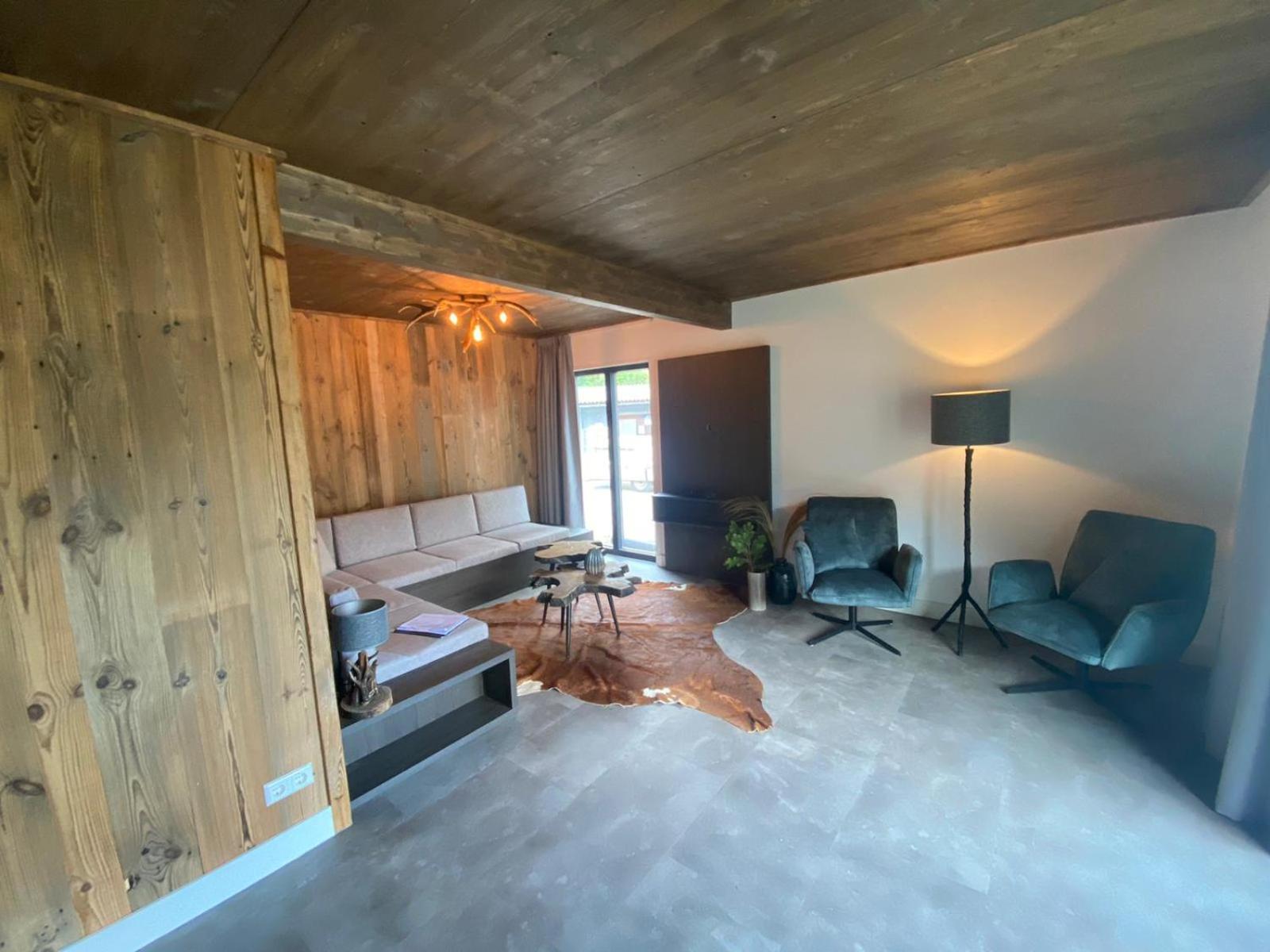 Three-Bedroom Chalet photo 1