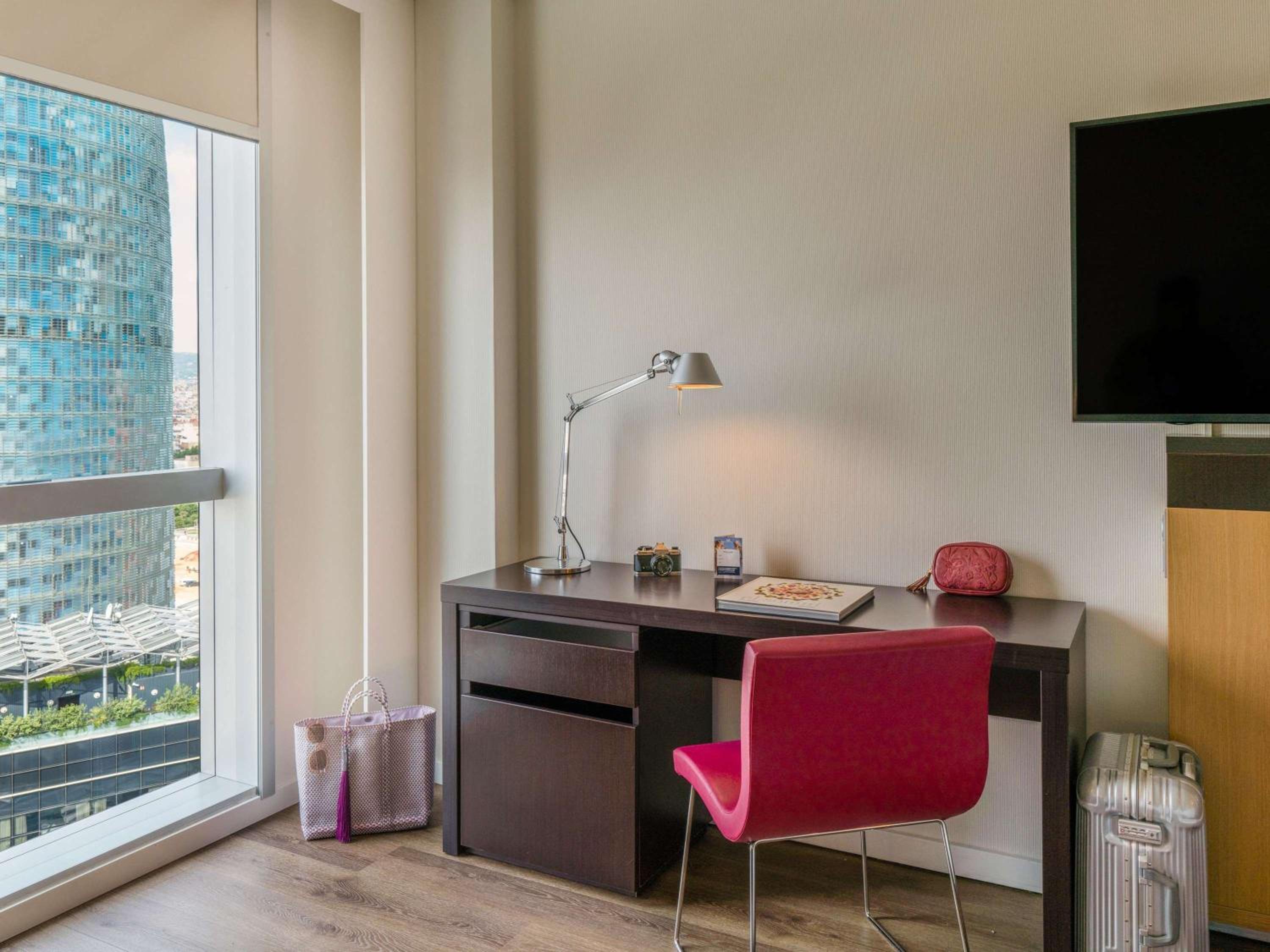 Standard Double Room with City View