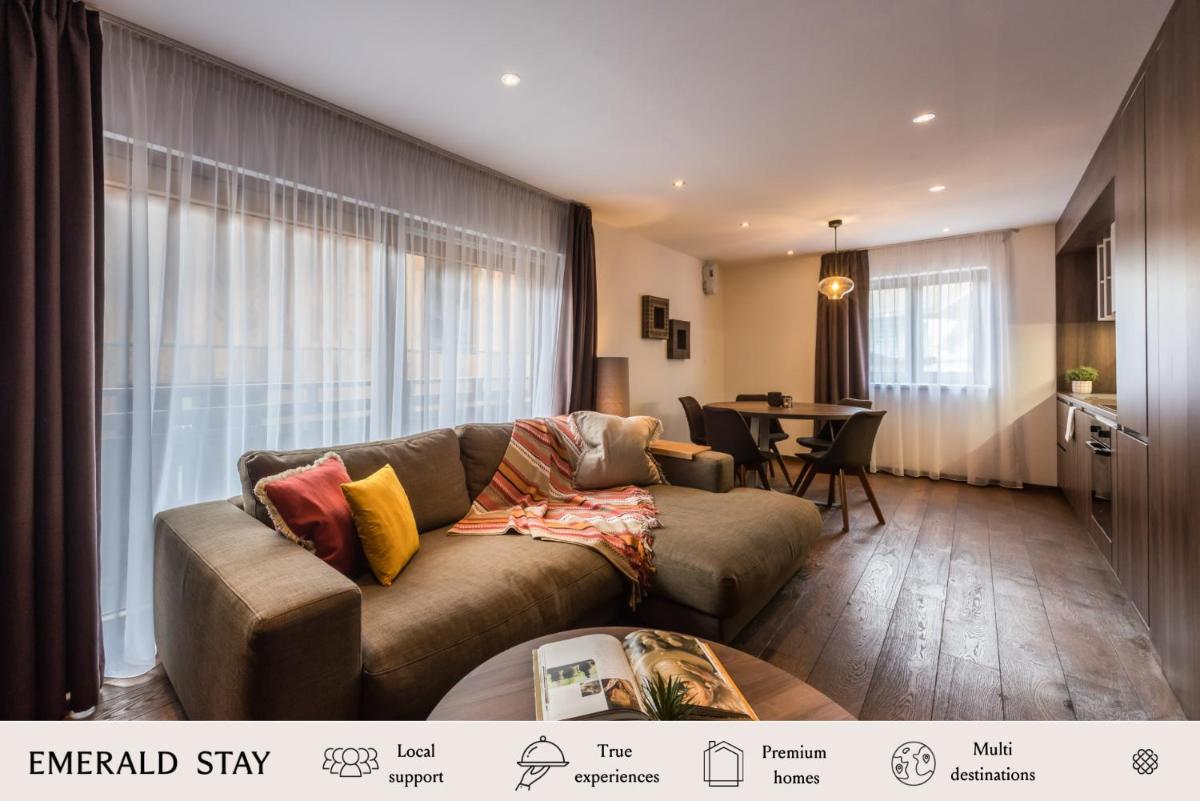 Deluxe Two-Bedroom Apartment with 2 Bathrooms (Catalpa) photo 1