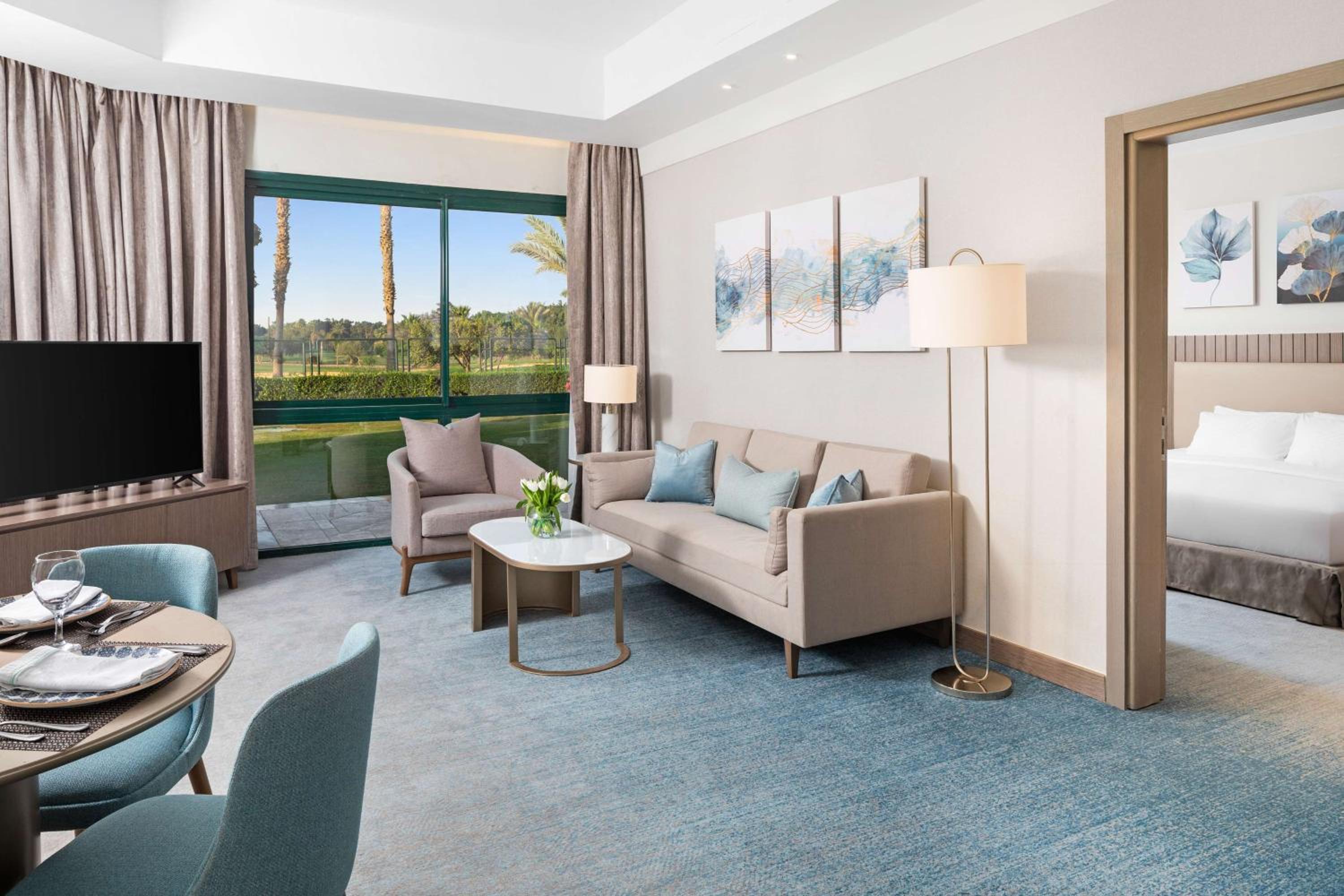 Family Room - Photo 8
